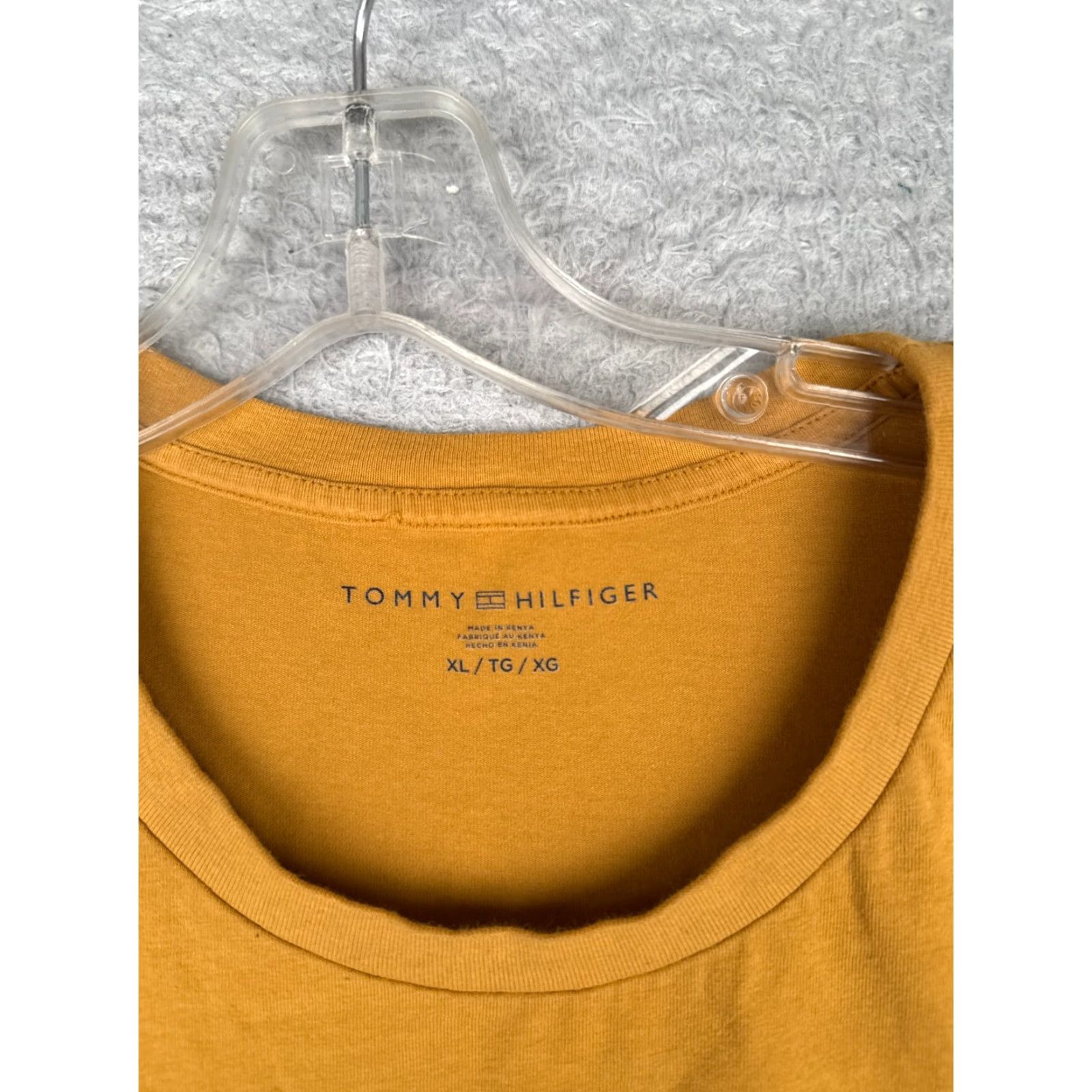 Tommy Hilfiger Tommy Hilfiger Shirt Adult XL Yellow Crew Neck 100% Cotton Blend Logo T-Shirt Men Size US XL / EU 56 / 4 - 7 Thumbnail