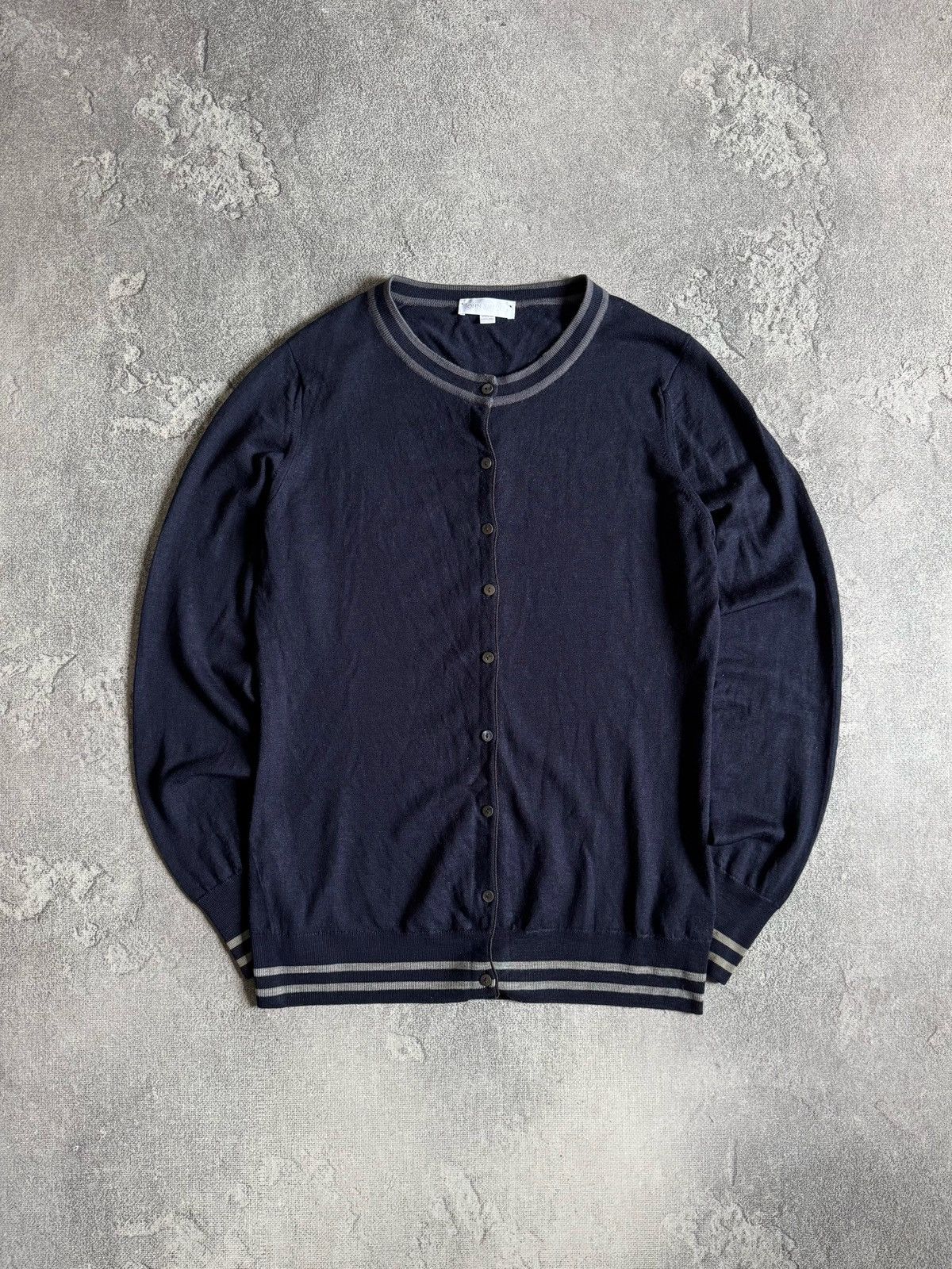 John Smedley John Smedley Merino Wool Cardigan Navy Size M Button Sweater Size M / US 6-8 / IT 42-44 - 1 Thumbnail