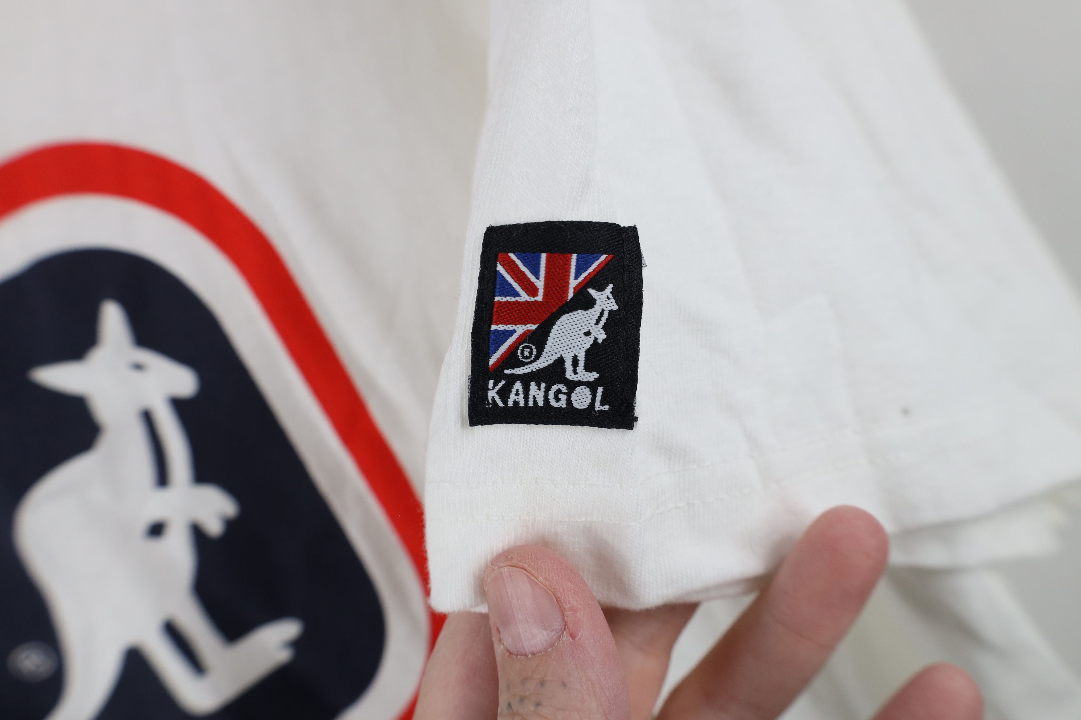 Vintage Deadstock Vintage 90s Kangol Short Sleeve T-Shirt White Size US L / EU 52-54 / 3 - 5 Thumbnail