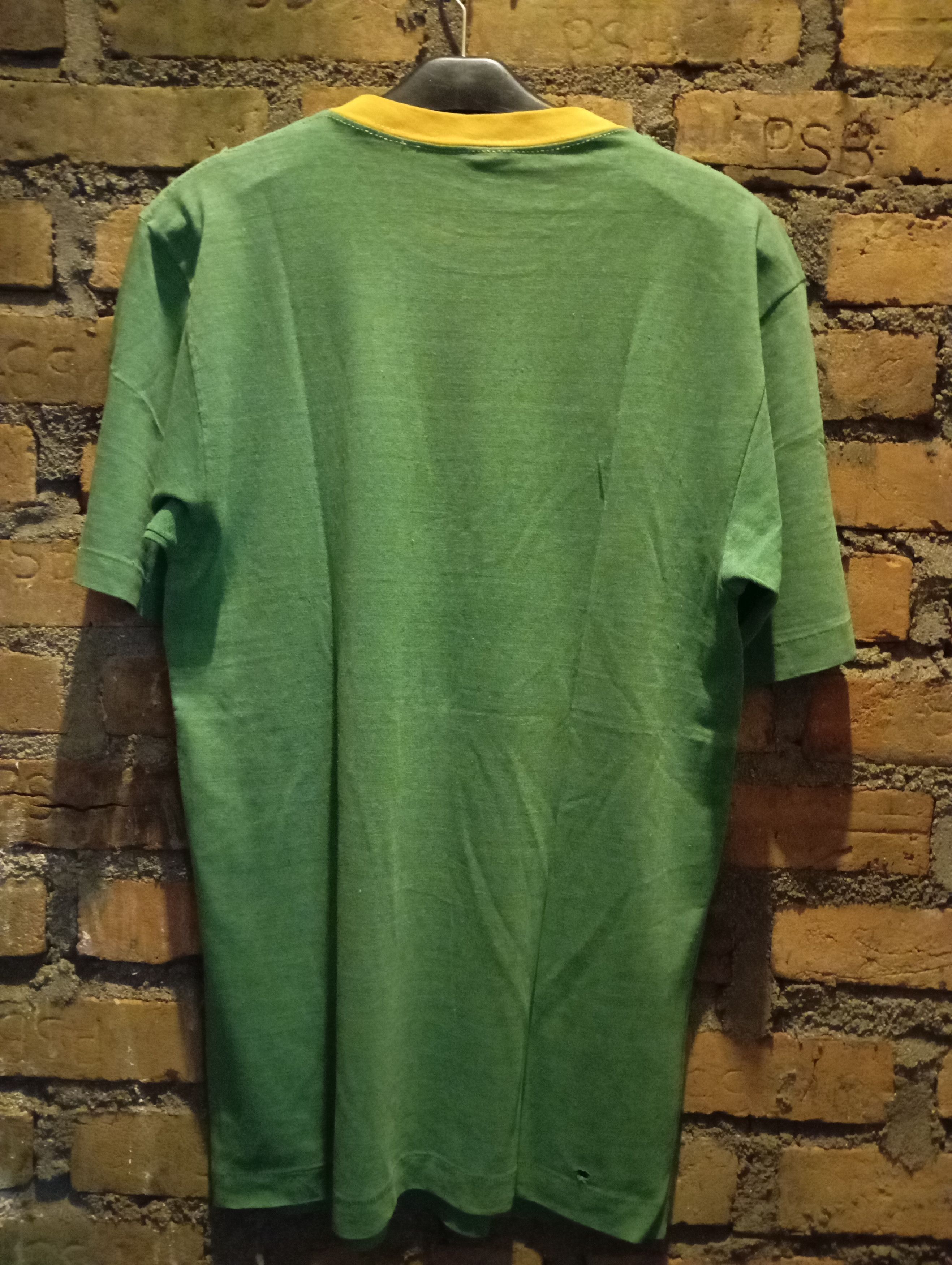 Champion × Vintage Vintage Champion Tees Made in USA Size US L / EU 52-54 / 3 - 2 Thumbnail