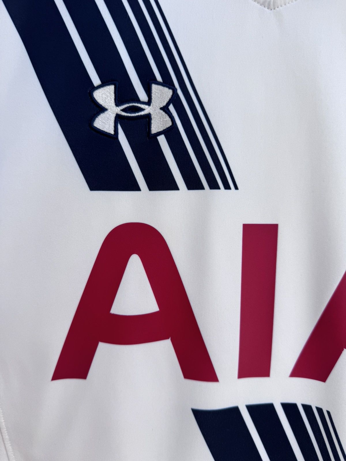 Under Armour TOTTENHAM HOTSPUR 2015 2016 FOOTBALL SHIRT SOCCER JERSEY Size US M / EU 48-50 / 2 - 5 Thumbnail