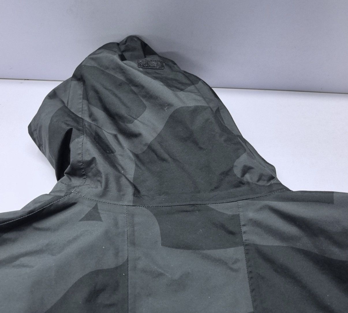 Kaws × The North Face The North Face x KAWS Retro 1986 Mountain Jacket Size US S / EU 44-46 / 1 - 6 Thumbnail