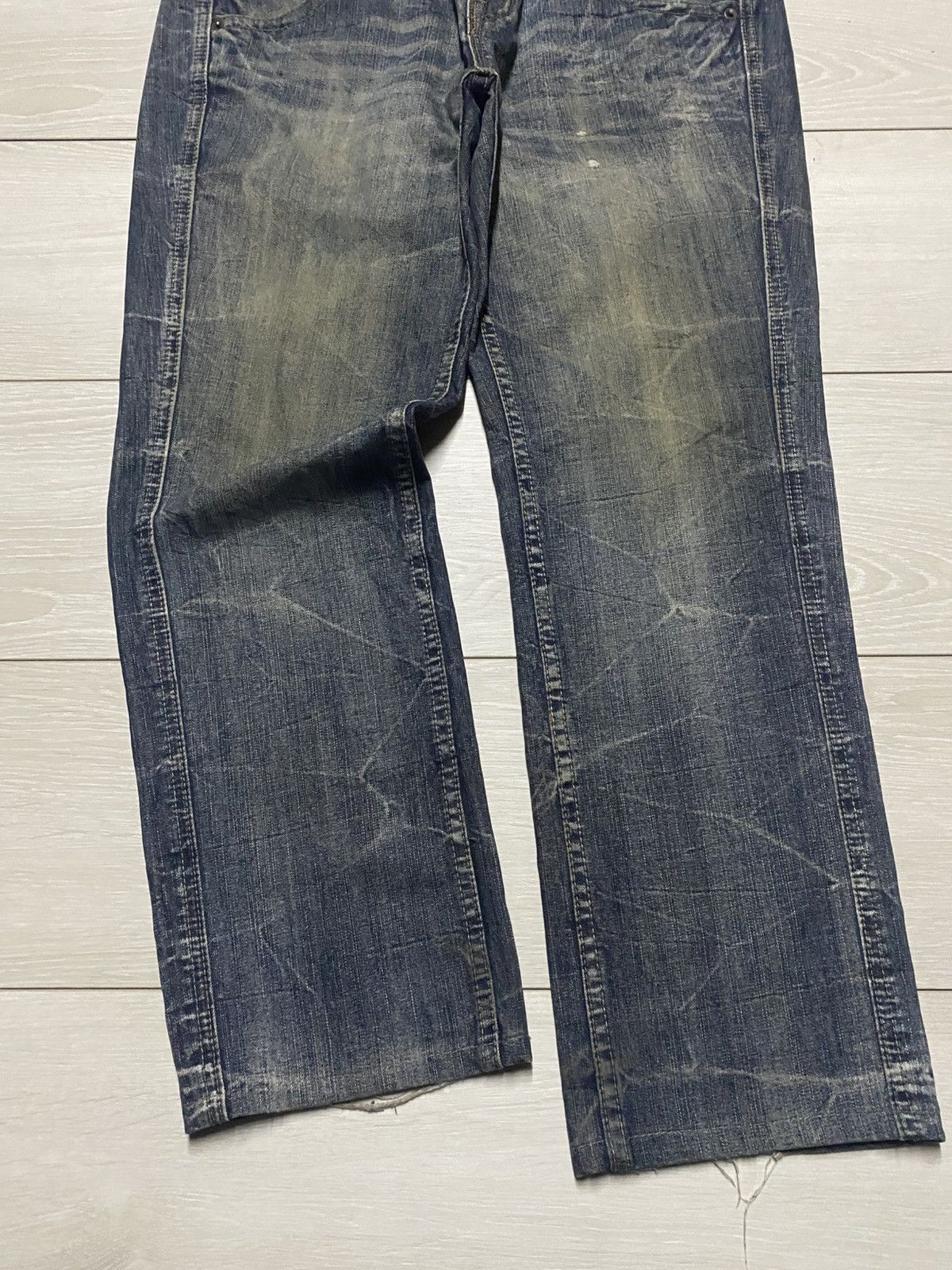 Japanese Brand Vintage Superrubis Mud Wash Thunder Loose Jeans Size US 32 / EU 48 - 5 Thumbnail