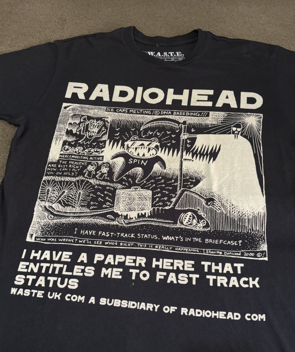 Band Tees Radiohead Shirt Vtg Y2K oasis the stone roses Size US M / EU 48-50 / 2 - 6 Thumbnail