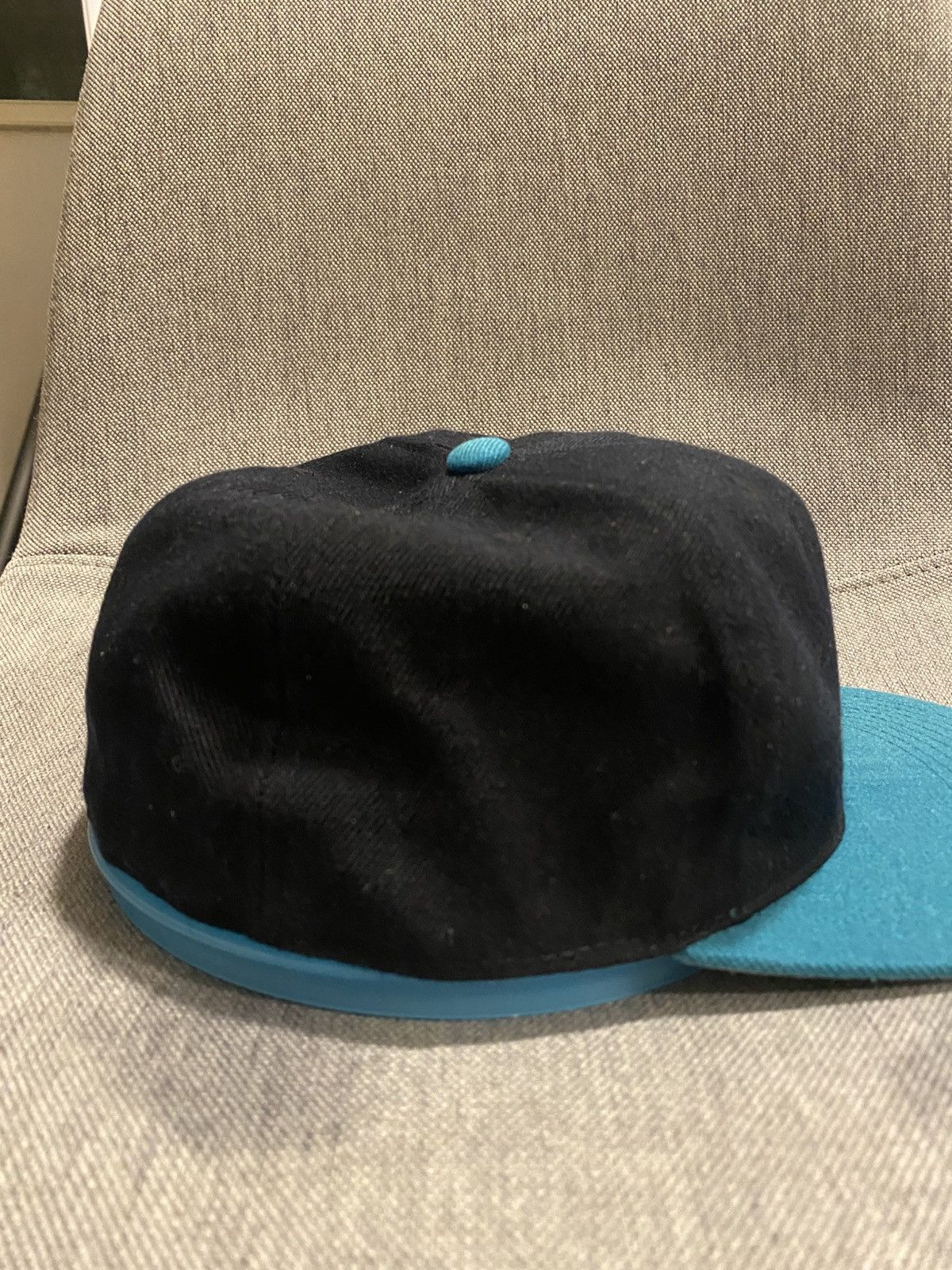 Sports Specialties × Vintage VINTAGE 90’s SPORTS SPECIALTIES DIAMONDBACKS FITTED CAP Size ONE SIZE - 4 Thumbnail