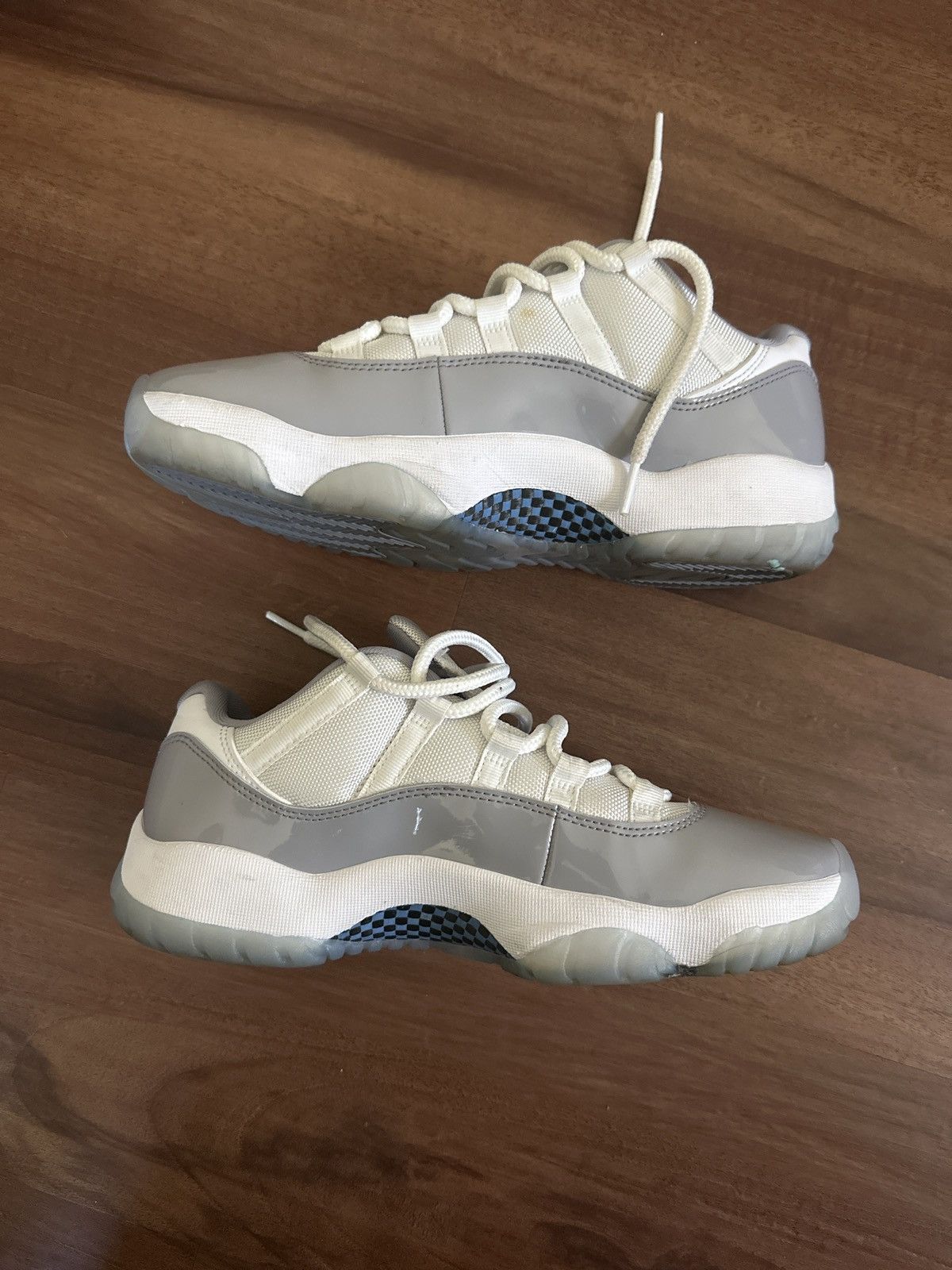 Jordan Brand Jordan 11 lows Size US 9 / EU 42 - 2 Thumbnail