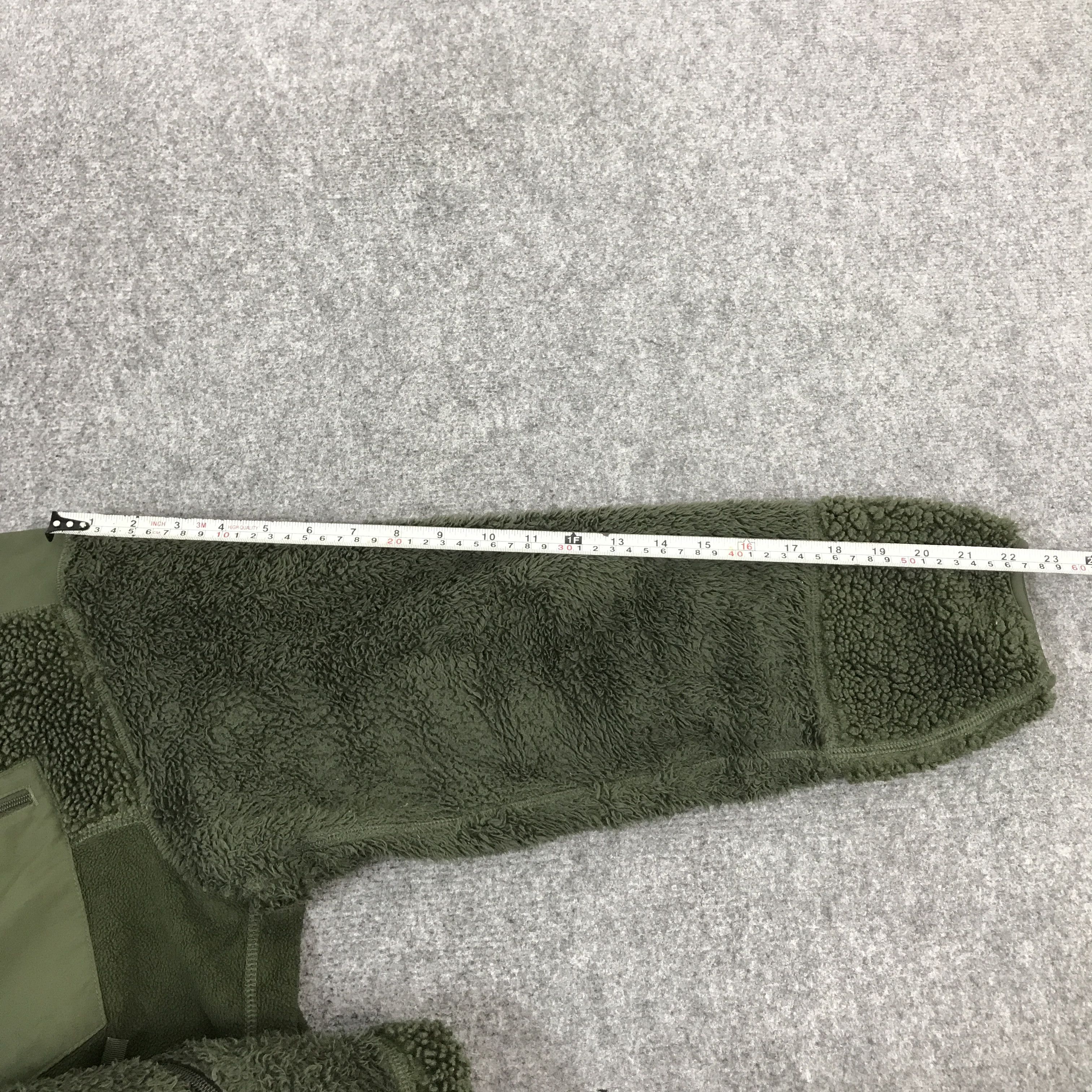 Engineered Garments Engineered Garments x uniqlo fleece sherpa jacket Size US M / EU 48-50 / 2 - 9 Thumbnail