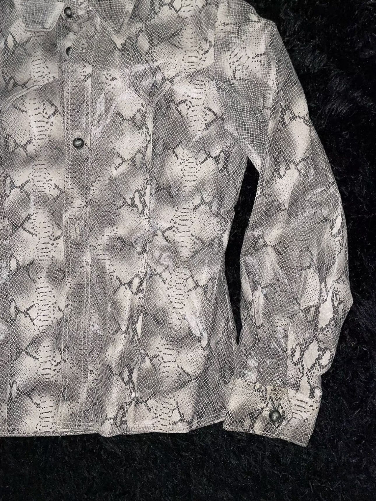 Tornado Mart Tornado Mart Snake Skin Pattern Shirt Size US L / EU 52-54 / 3 - 4 Thumbnail