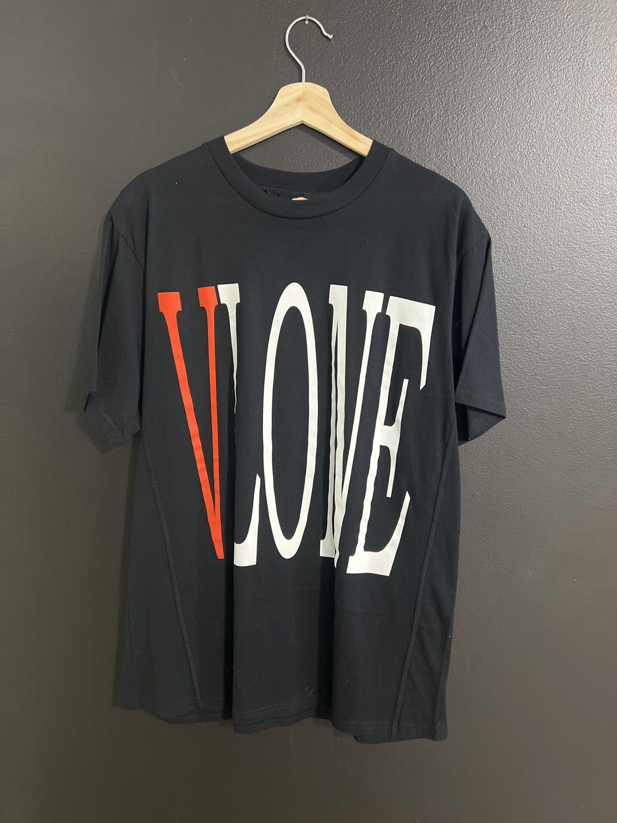 Vlone Staple Tee | Grailed
