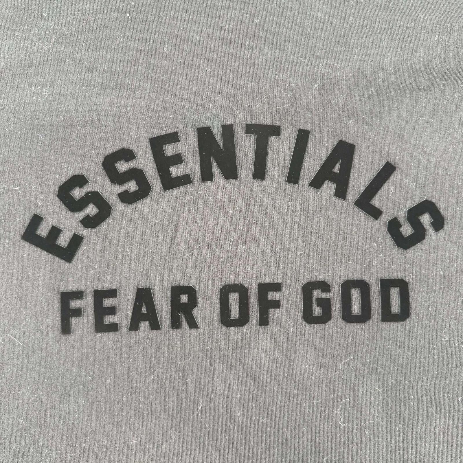 Fear of God Fear Of God Essentials Core Heavy Tee XL Used Size US XL / EU 56 / 4 - 2 Thumbnail