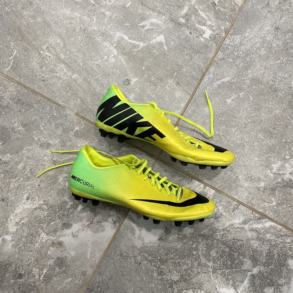 Nike × Pro Player Rare NIKE mercurial FOOTBALL BOOTS green shoes pro football Size US 8.5 / EU 41-42 - 1 Thumbnail