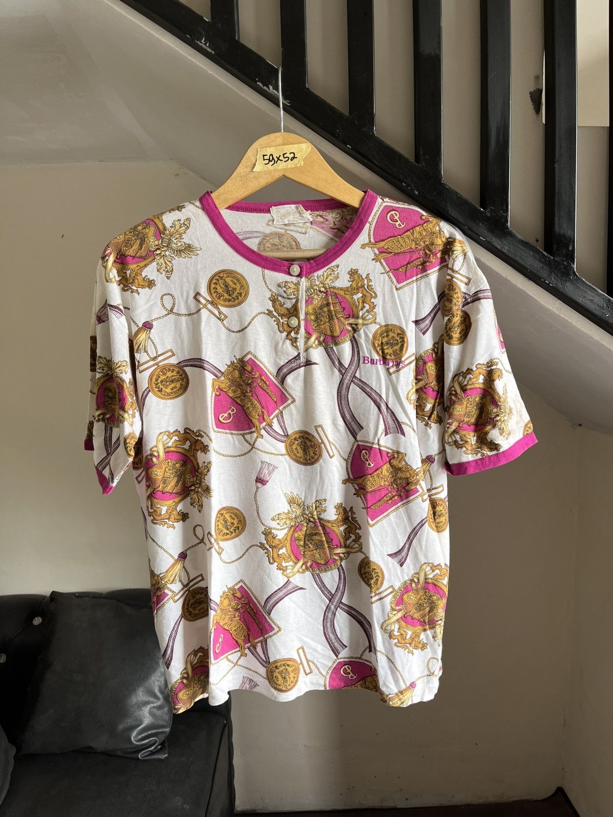 Burberry Vintage burberry aop shirt Size US S / EU 44-46 / 1 - 1 Thumbnail