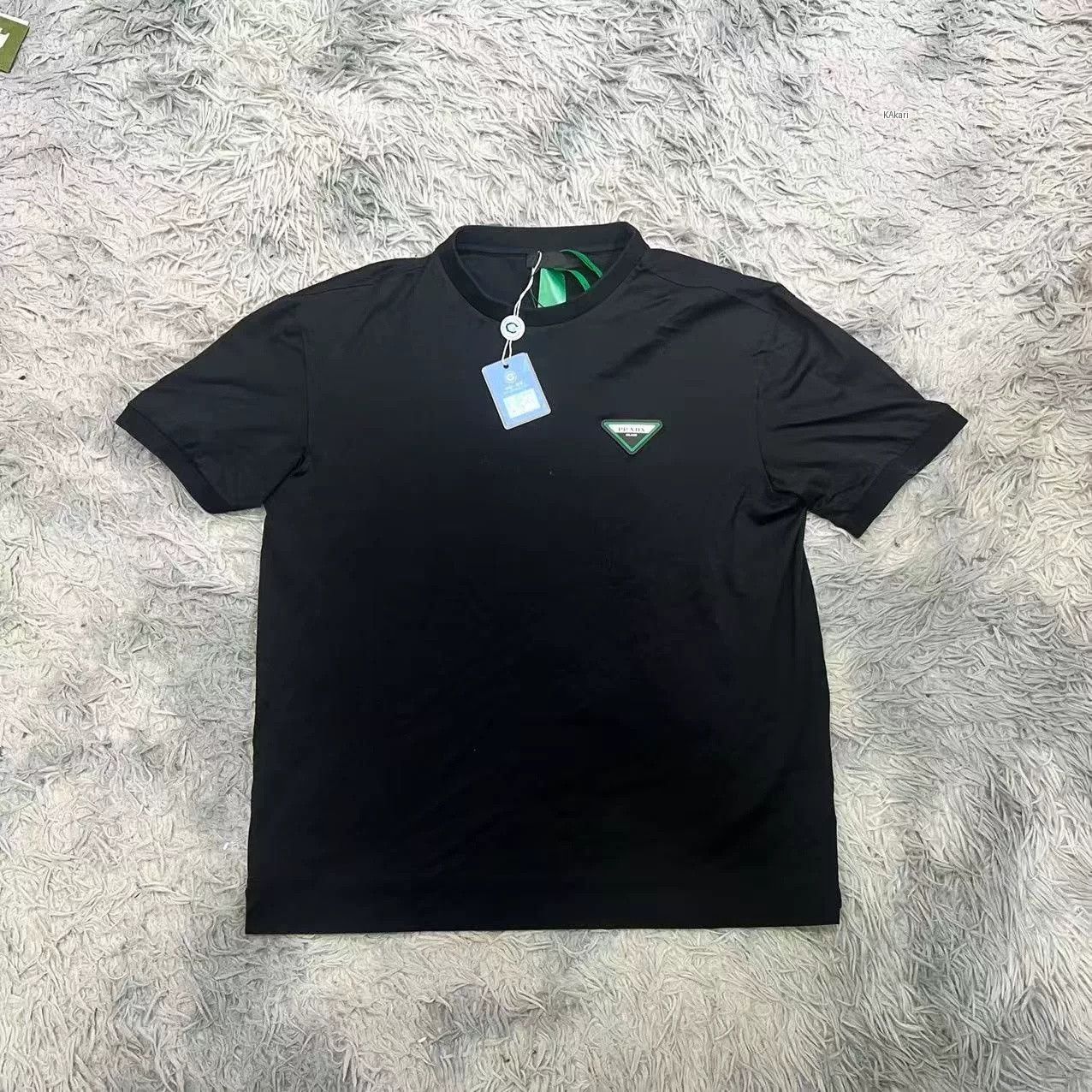 Prada Prada Short Sleeve T-Shirt Size US L / EU 52-54 / 3 - 1 Thumbnail