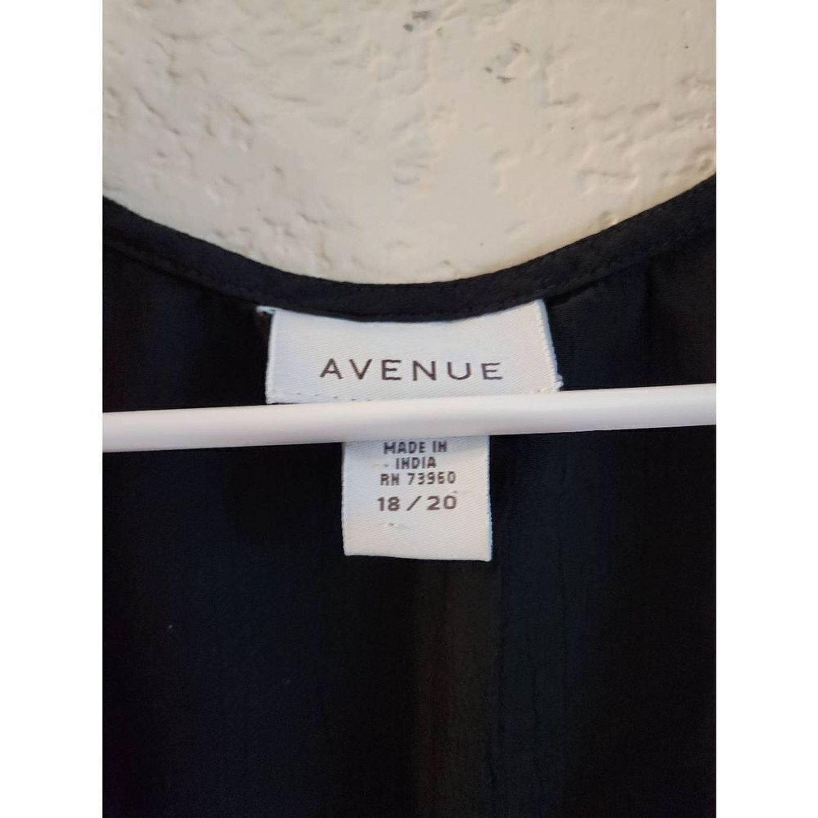 Avenue Avenue 18-20 blouse tank black top Size 3XL / US 20-22 - 7 Thumbnail
