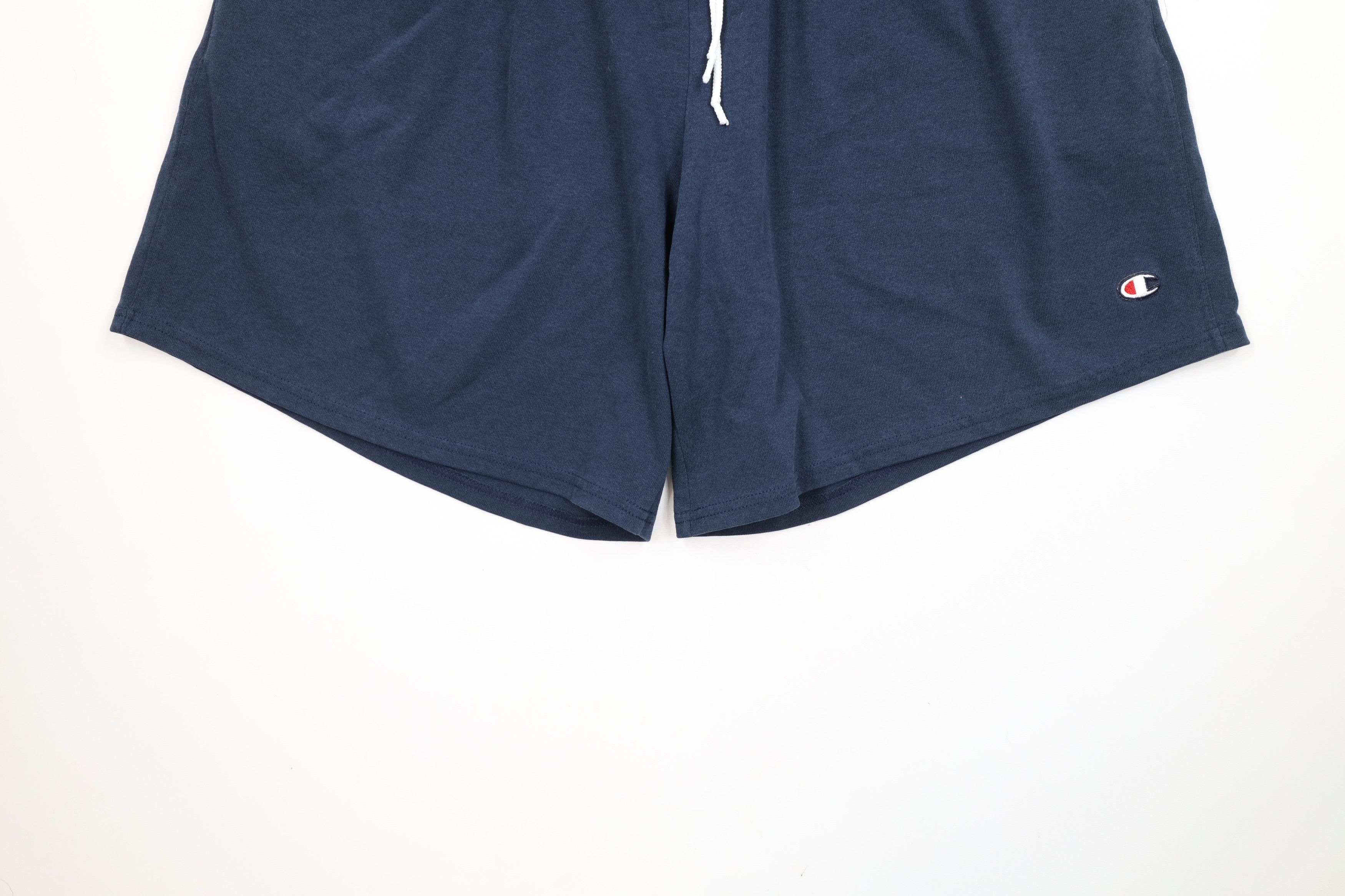 Champion × Vintage Vintage Champion Classic Logo Heavyweight Above Knee Shorts Size US 38 / EU 54 - 4 Thumbnail