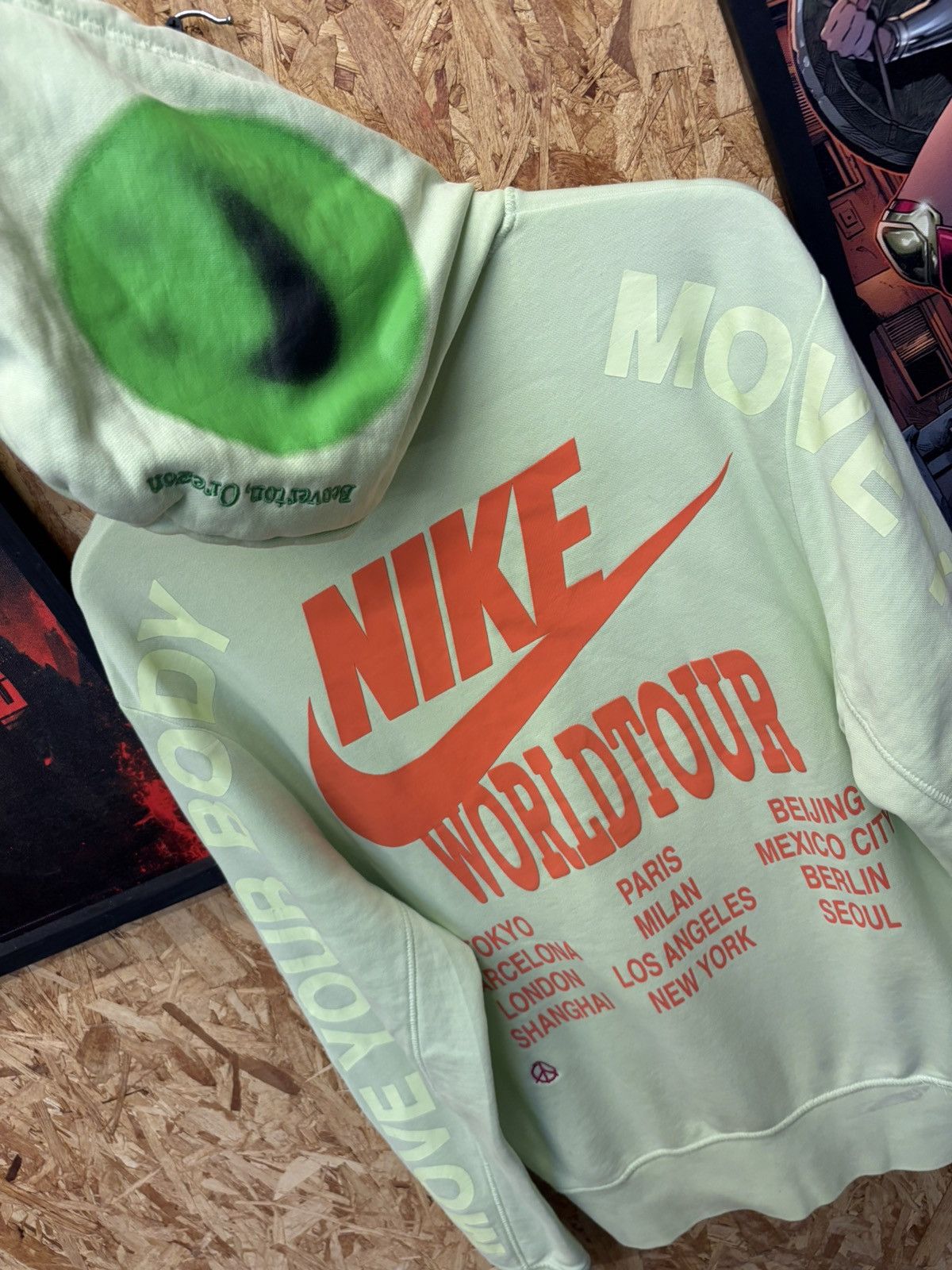 Nike Nike World Tour Hoodie 🔥 Size US S / EU 44-46 / 1 - 11 Thumbnail