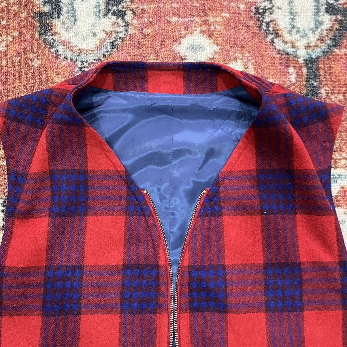 Y's for Men 92’ y’s for men vest in red tartan Size US L / EU 52-54 / 3 - 2 Thumbnail