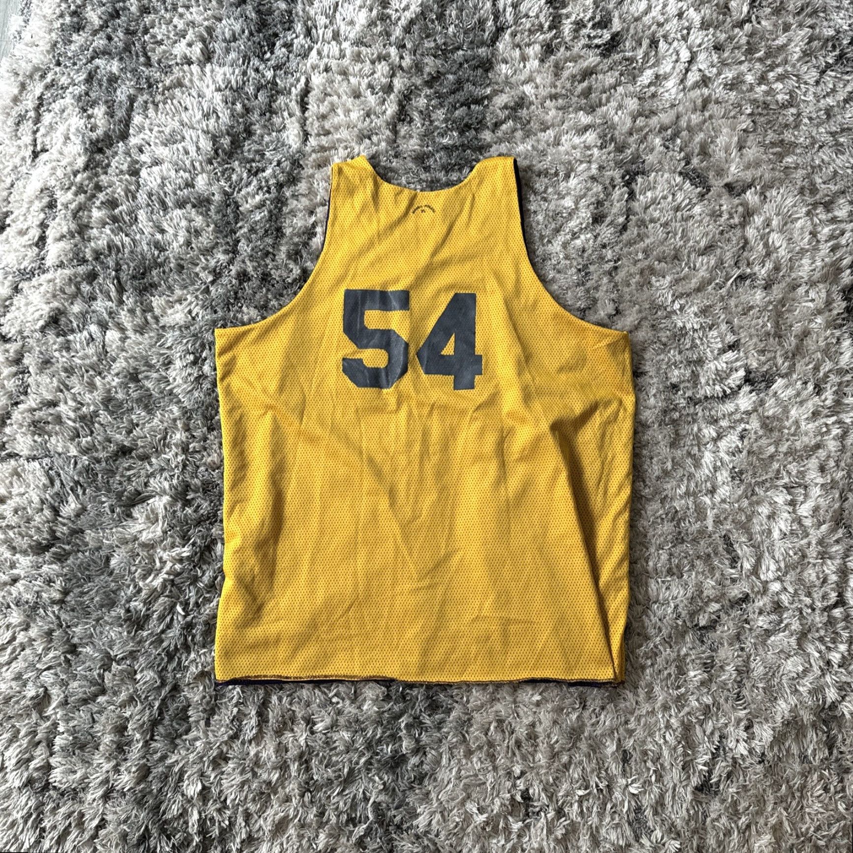 Vintage VINTAGE Russell XL Men T-Shirt Jersey Yellow Kobe Style Purple & Yellow #54 Practice Jersey Custom Size US XL / EU 56 / 4 - 6 Thumbnail