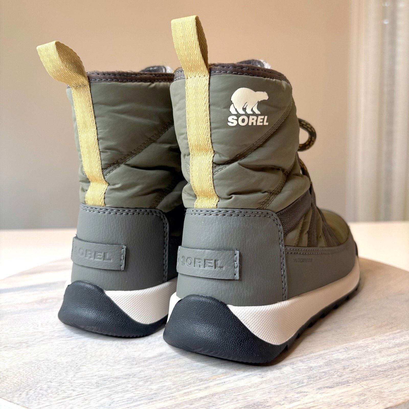 SOREL NWT Sorel Whitney II Waterproof Women's Green Boots Size 6.5 Size US 6.5 / IT 36.5 - 6 Thumbnail