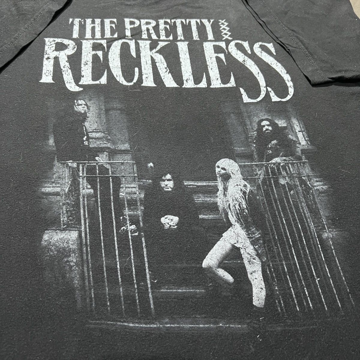 Band Tees Vintage Y2K The Pretty Reckless Promo Tee L Alternative rock Size US L / EU 52-54 / 3 - 2 Thumbnail