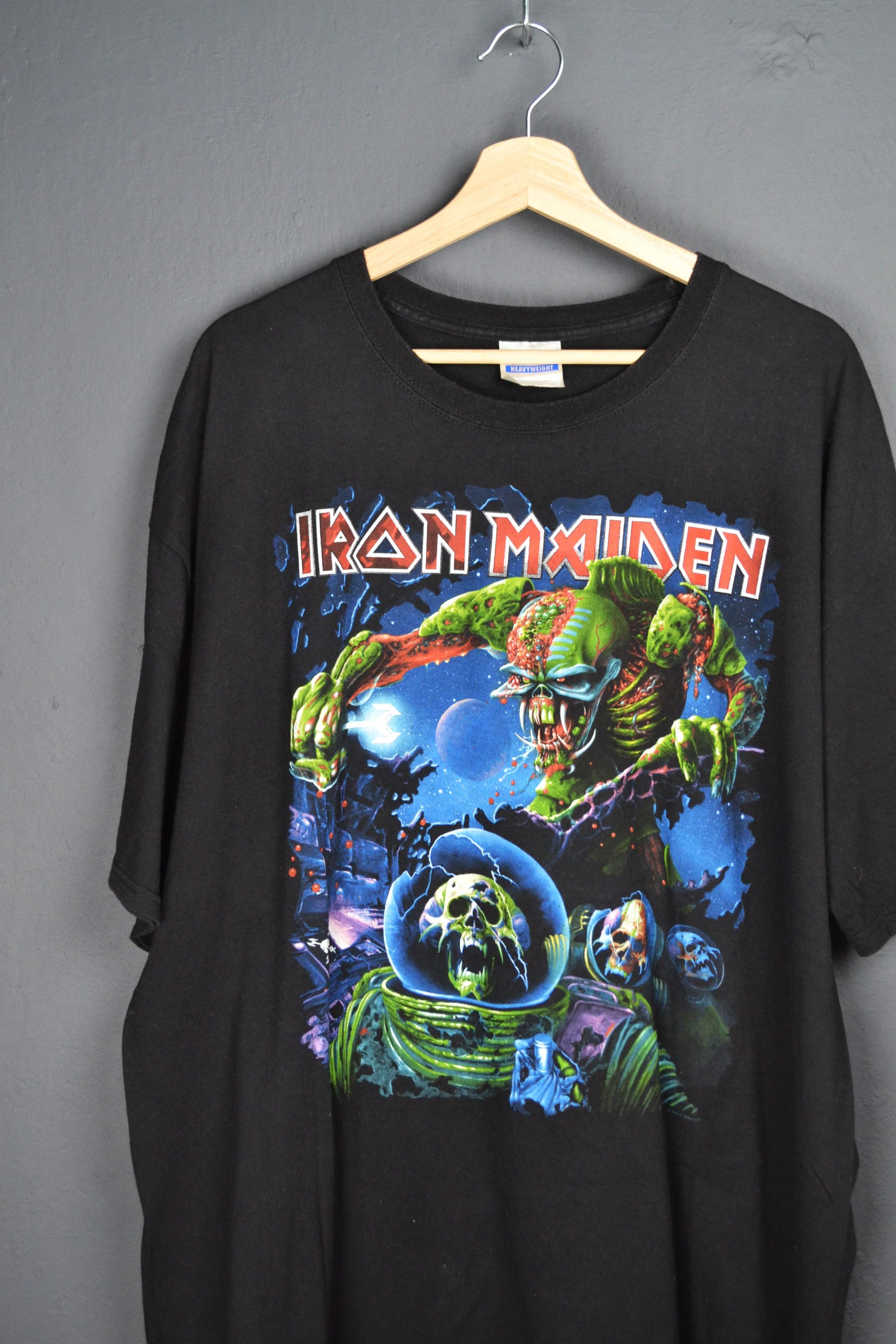 Band Tees Vintage Iron Maiden Final Frontier tour 2010 shirt Size XXL Size US XXL / EU 58 / 5 - 1 Thumbnail