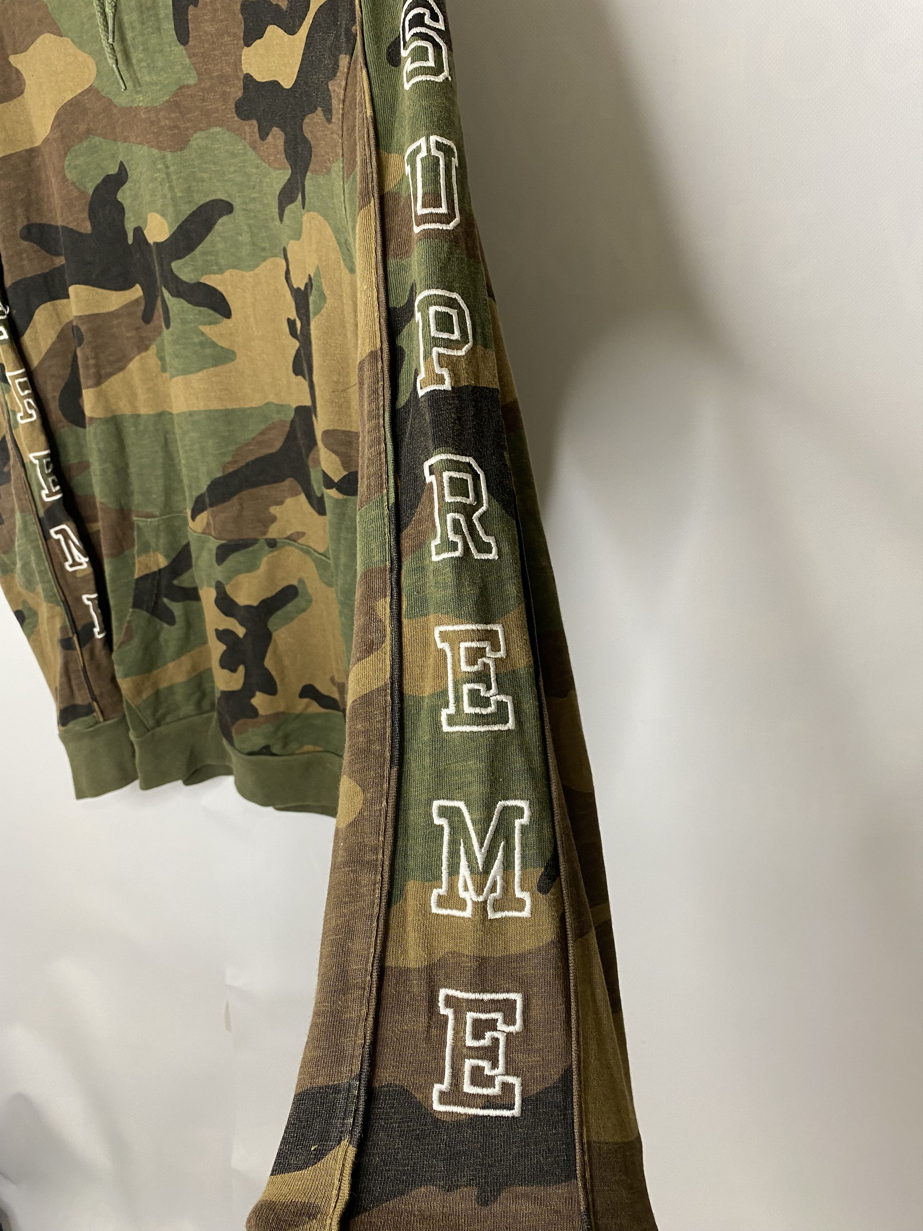 Supreme × Vintage VINTAGE SUPREME BIG LOGO CAMO HOODIE STREET CAMOUFLAGE Size US L / EU 52-54 / 3 - 4 Thumbnail