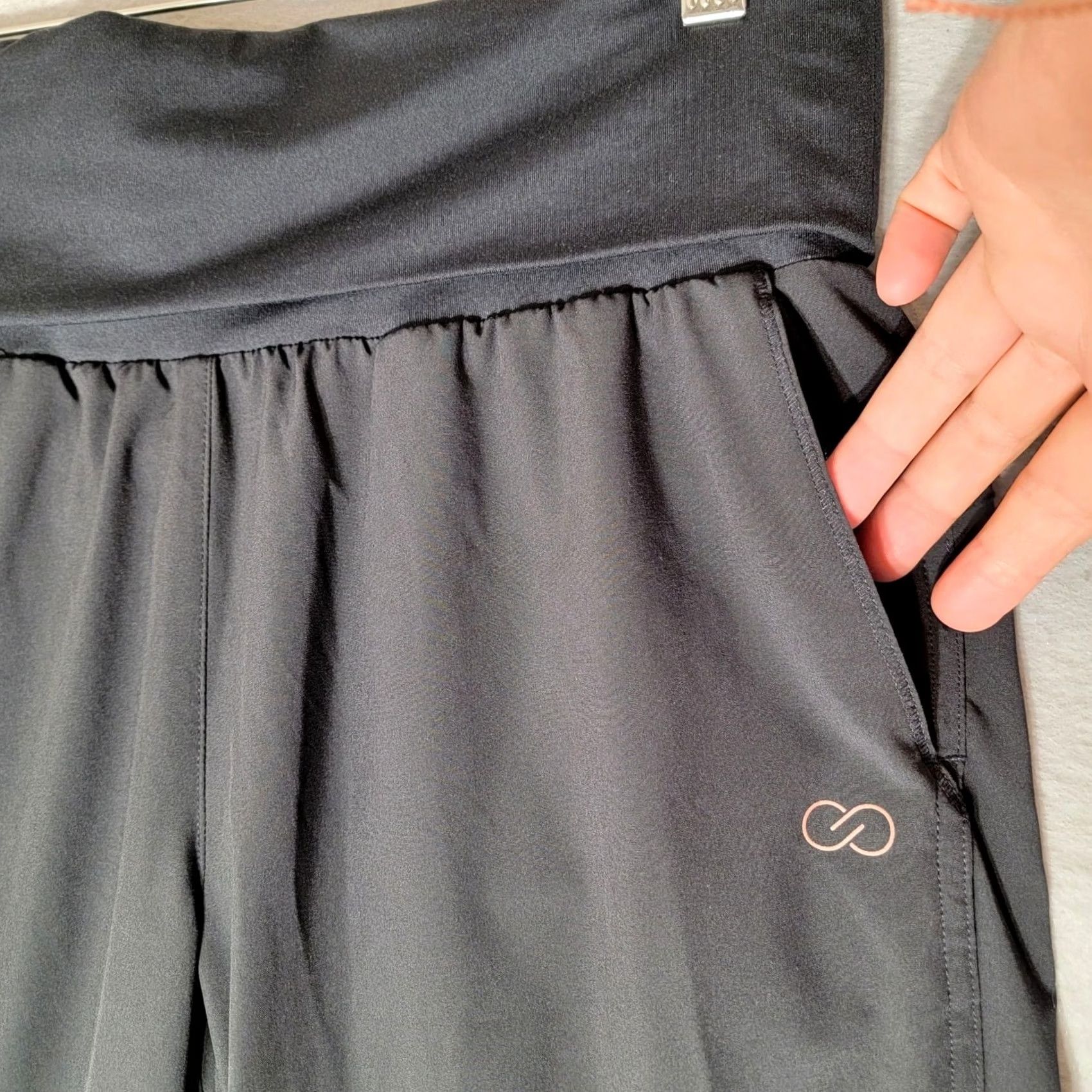 Vintage Calia Athletic Capri Pants Pull On Yoga Black Fold Over Waistband XS Size 26" / US 2 / IT 38 - 3 Thumbnail
