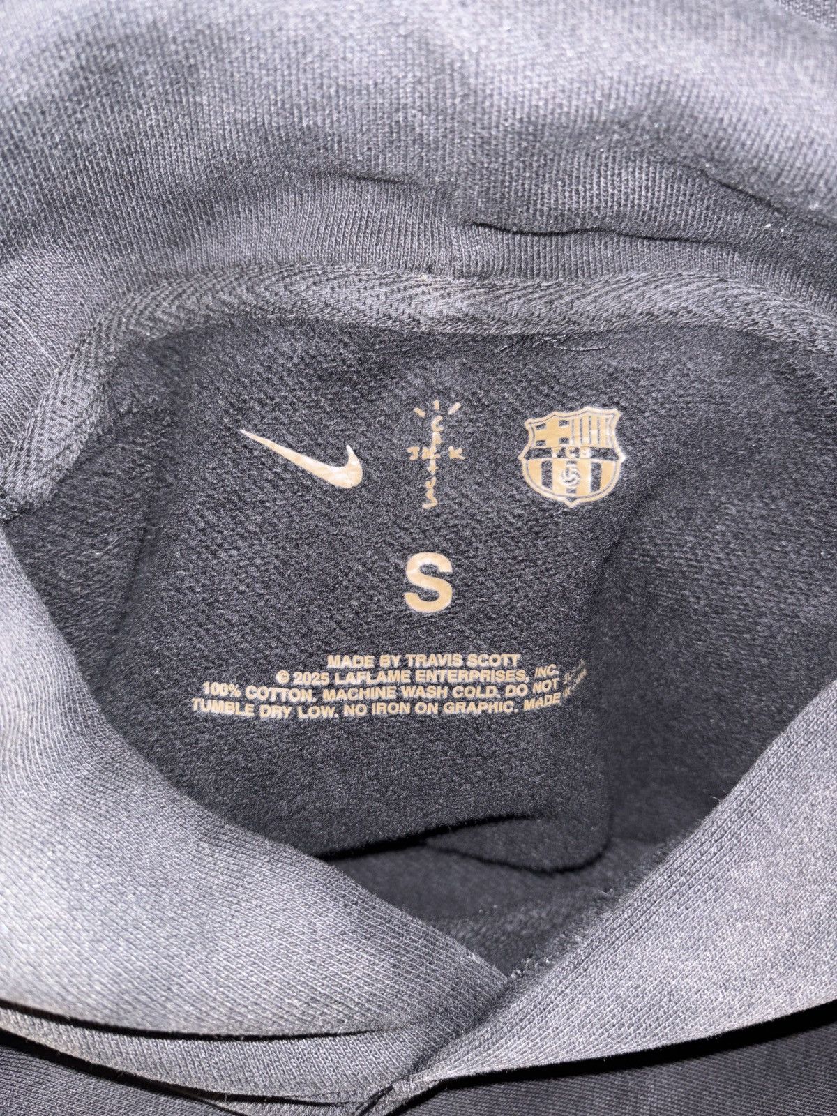 Travis Scott Travis Scott Barecelona Hoodie Size US S / EU 44-46 / 1 - 5 Thumbnail