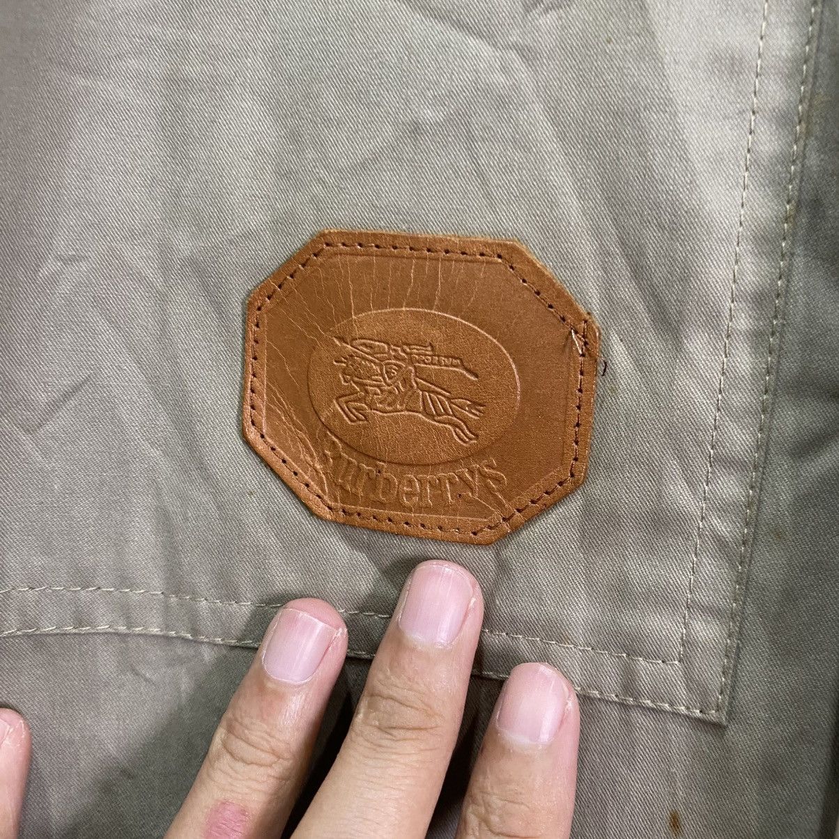Burberry Vintage Burberry Corduroy Collar Hunting Canvas Field Jacket Size US L / EU 52-54 / 3 - 9 Thumbnail