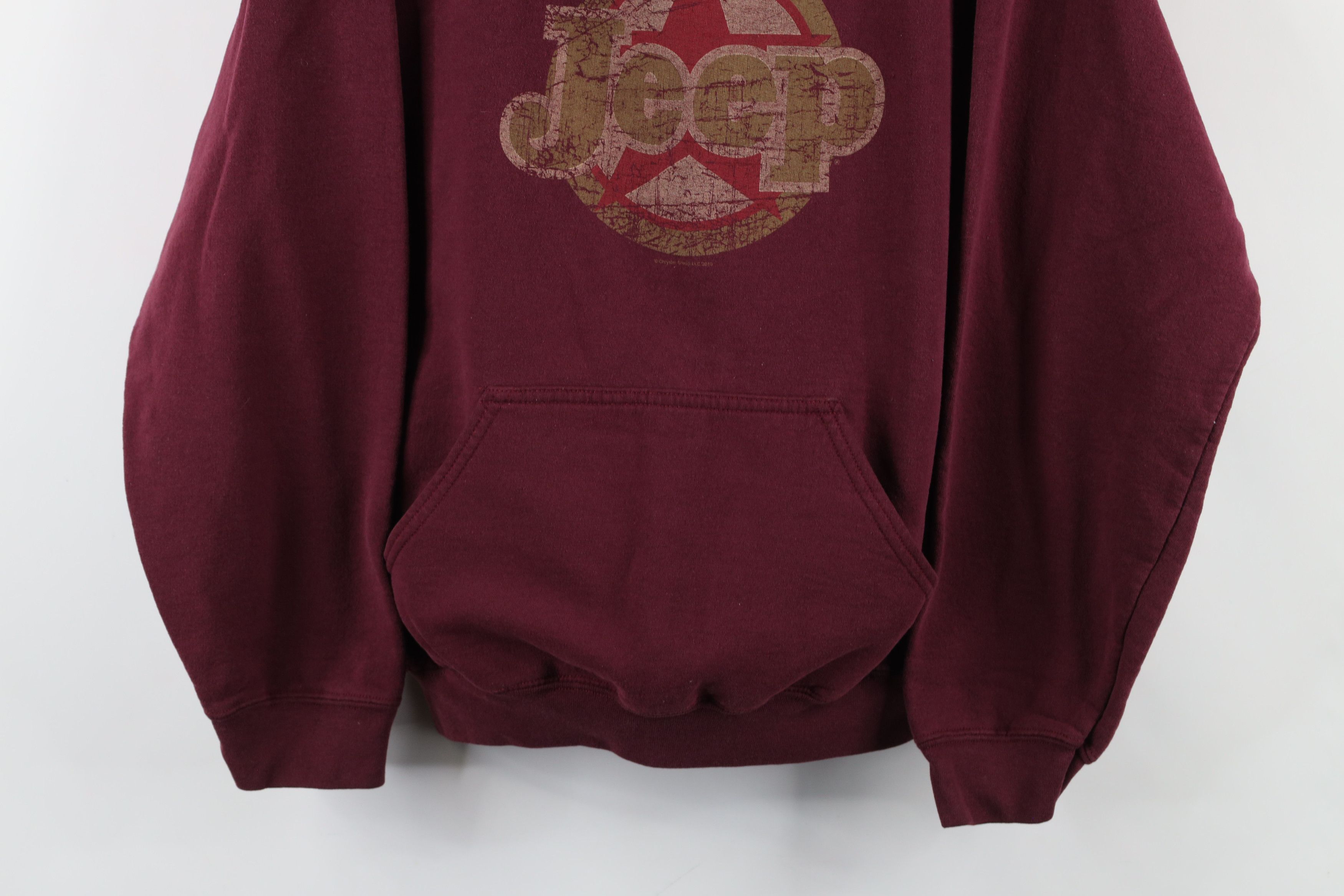 Vintage Vintage Y2K Jeep Motors Spell Out Hoodie Sweatshirt Maroon Size US M / EU 48-50 / 2 - 3 Thumbnail