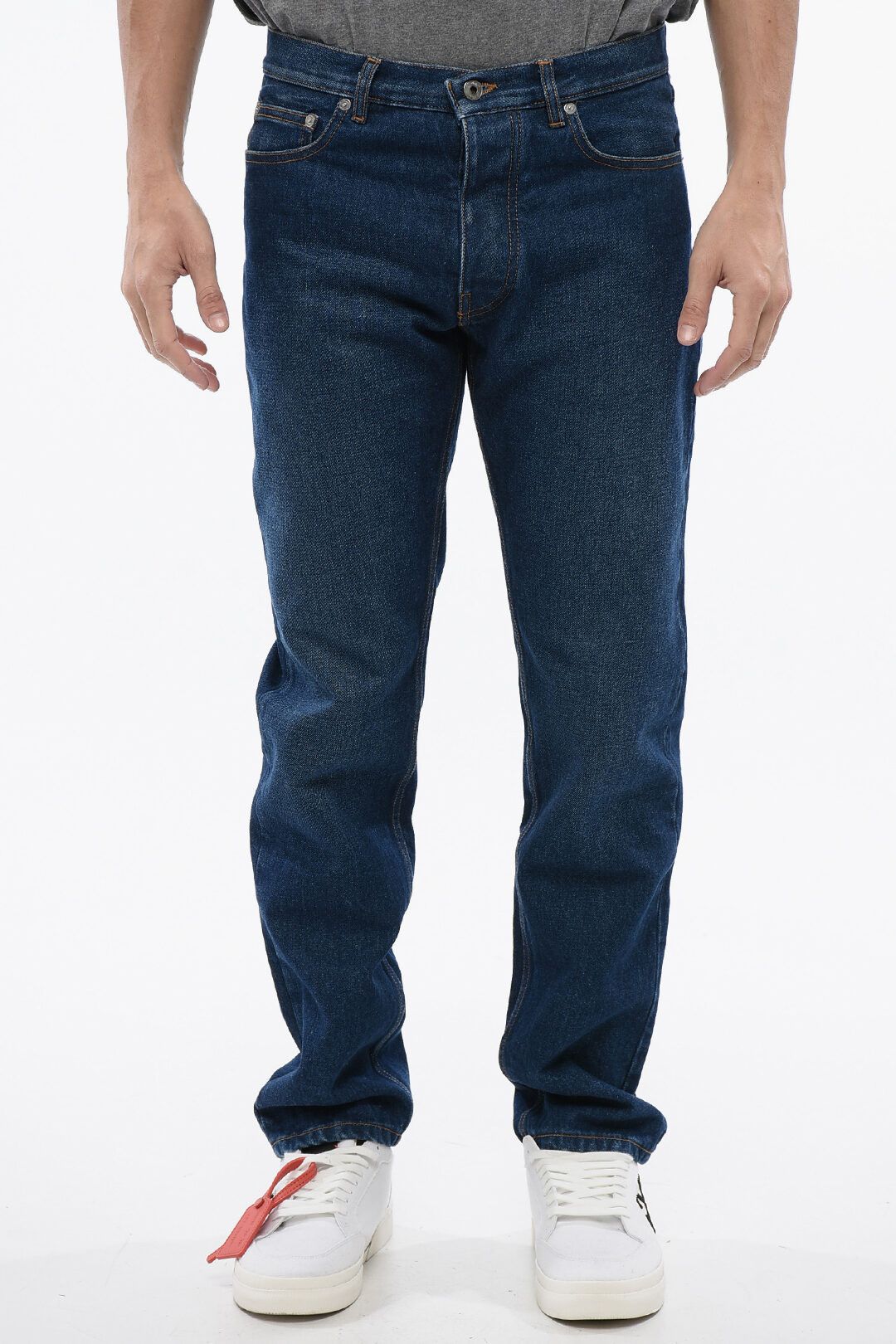 og1mm0525 Tapered Fit Jeans in Blue