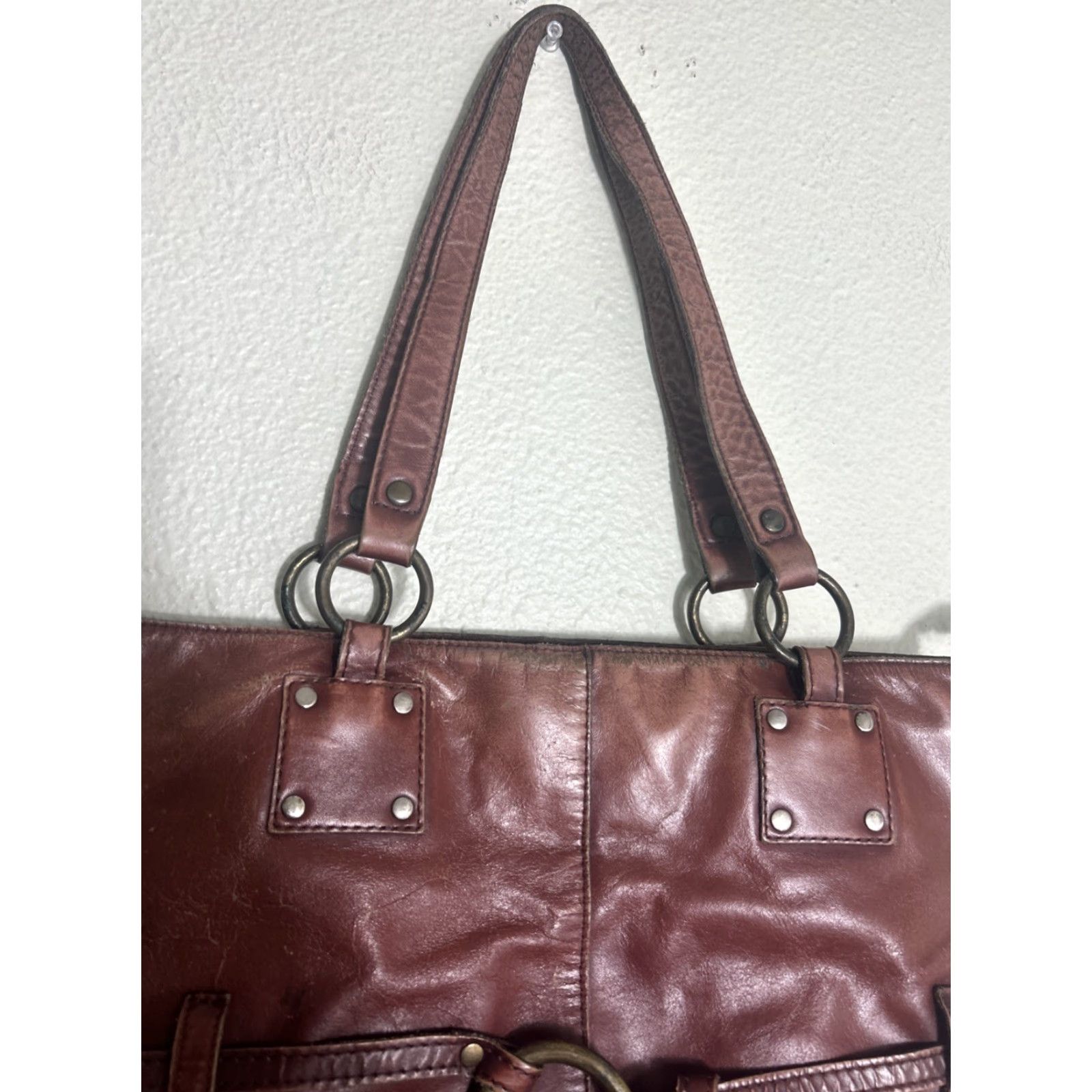 The Territory Ahead VINTAGE Territory Ahead Brown Leather Shoulder Bag Distressed Large Tote Women 14.5x12x3 Mens? Women? Size ONE SIZE - 3 Thumbnail