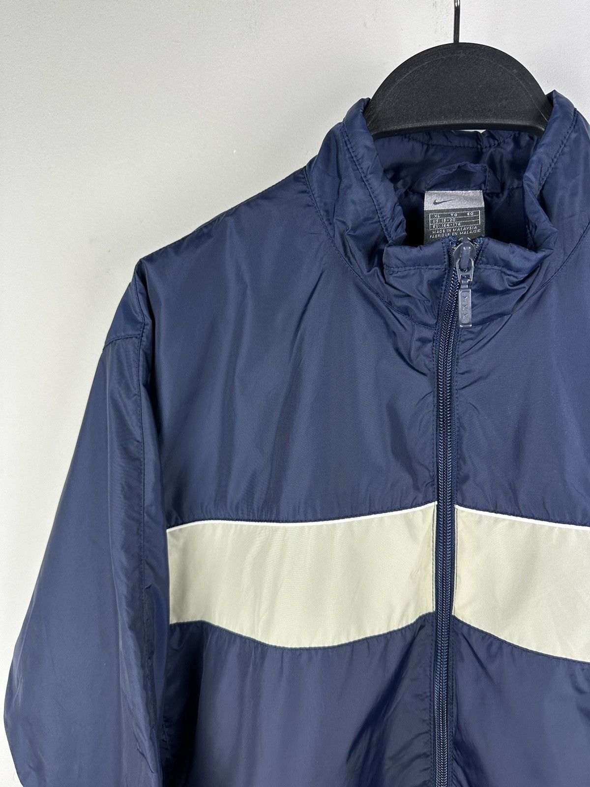 Nike × Vintage Vintage Y2K Nike Nylon Light Jacket Size US S / EU 44-46 / 1 - 2 Thumbnail