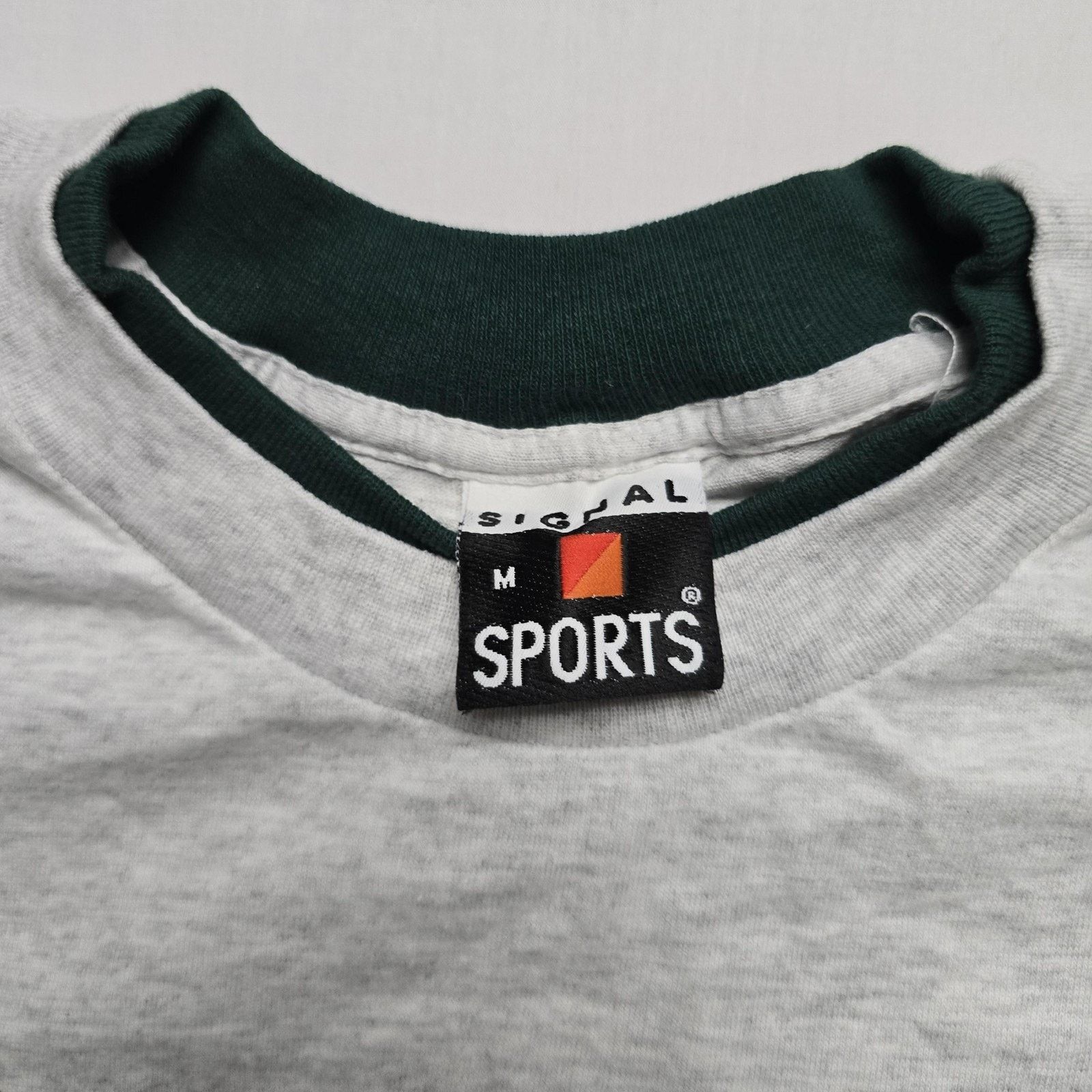 Vintage Vintage Las Vegas Jackson Hole Medium Gray Ringer Tee 90s Size US M / EU 48-50 / 2 - 3 Thumbnail