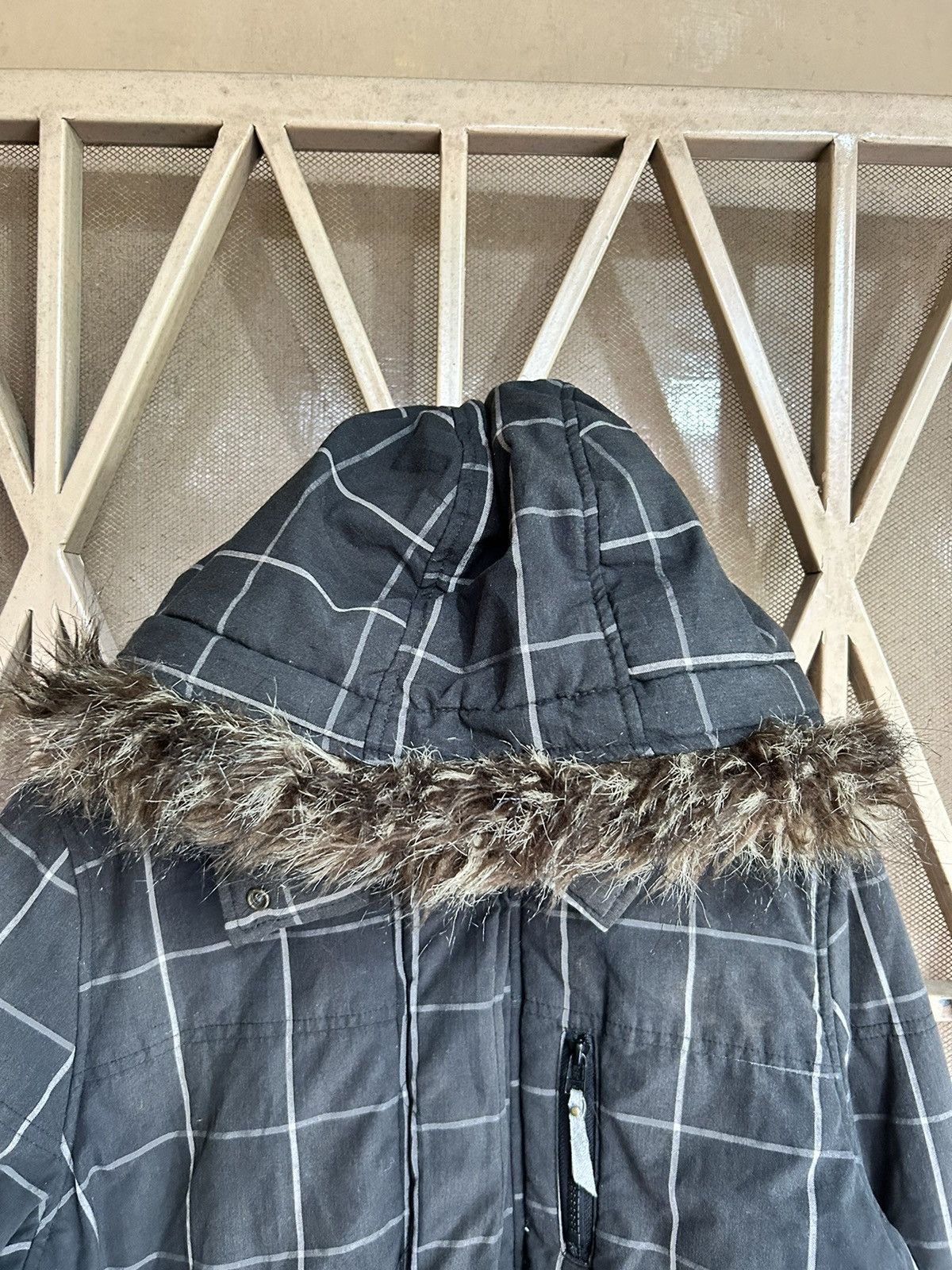 Japanese Brand Japanese Fur Zip Hoodie Ifsixwasnine lgb style Size US L / EU 52-54 / 3 - 7 Thumbnail