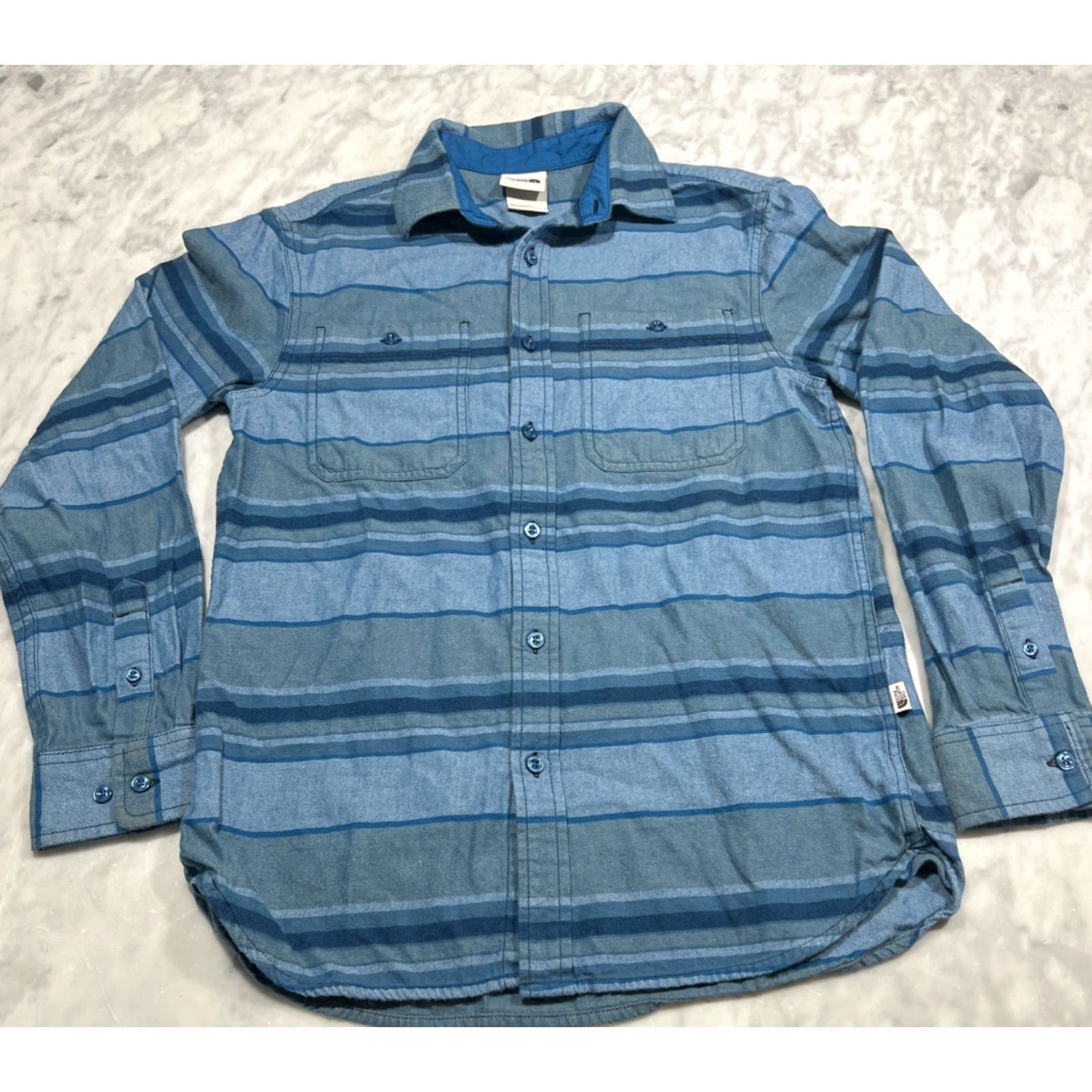 The North Face VINTAGE The North Face Flannel Shirt Men Small Blue Stripes Brown Label Outdoor Shirt Men Small Blue Stripes Brown Label Outdoor Size US S / EU 44-46 / 1 - 3 Thumbnail