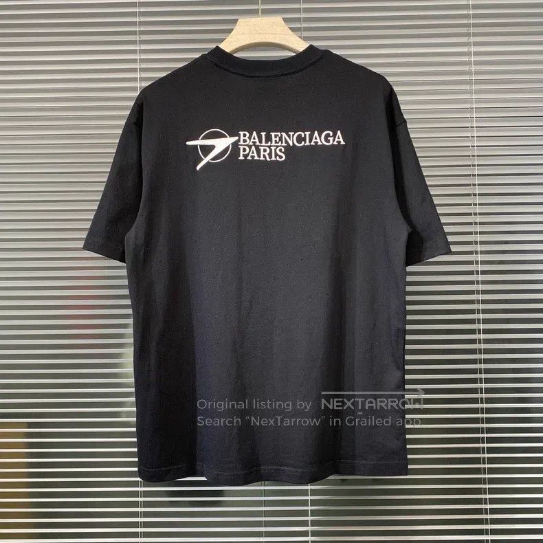 Balenciaga Balenciaga Short sleeve T-shirt with boomerang letter embr Size US M / EU 48-50 / 2 - 1 Thumbnail