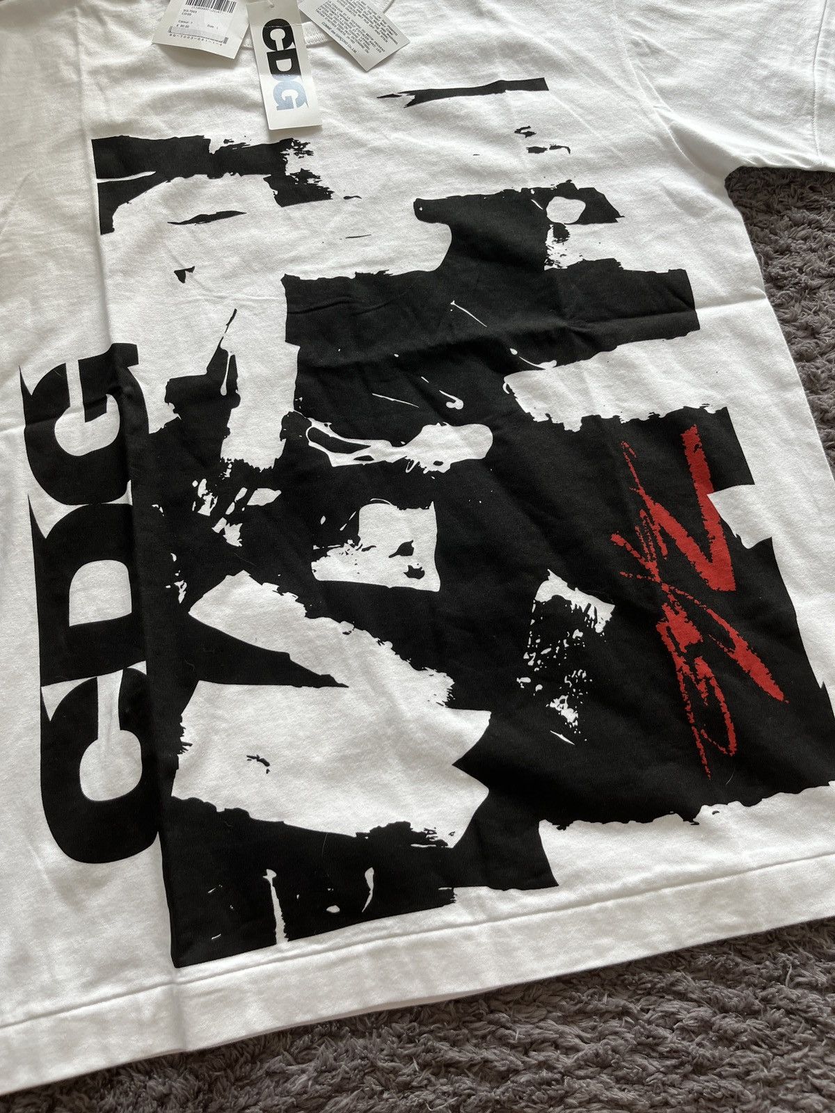 Comme des Garcons Comme Des Garçon x Futura white Graphic T-shirt L Size US L / EU 52-54 / 3 - 3 Thumbnail