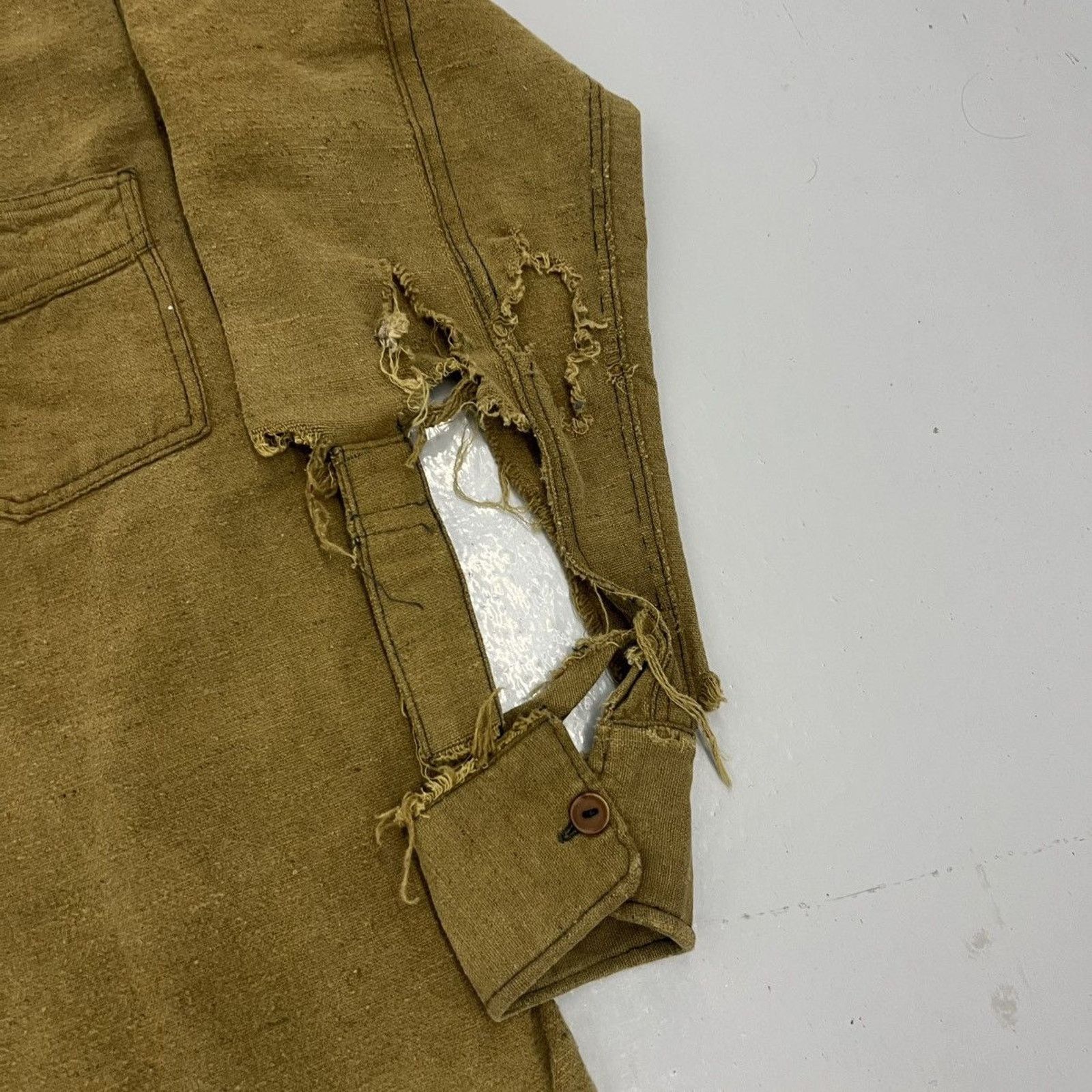 Other Vintage 30s 40s Tan Cotton Workwear Chin Strap Shirt Size US S / EU 44-46 / 1 - 2 Thumbnail