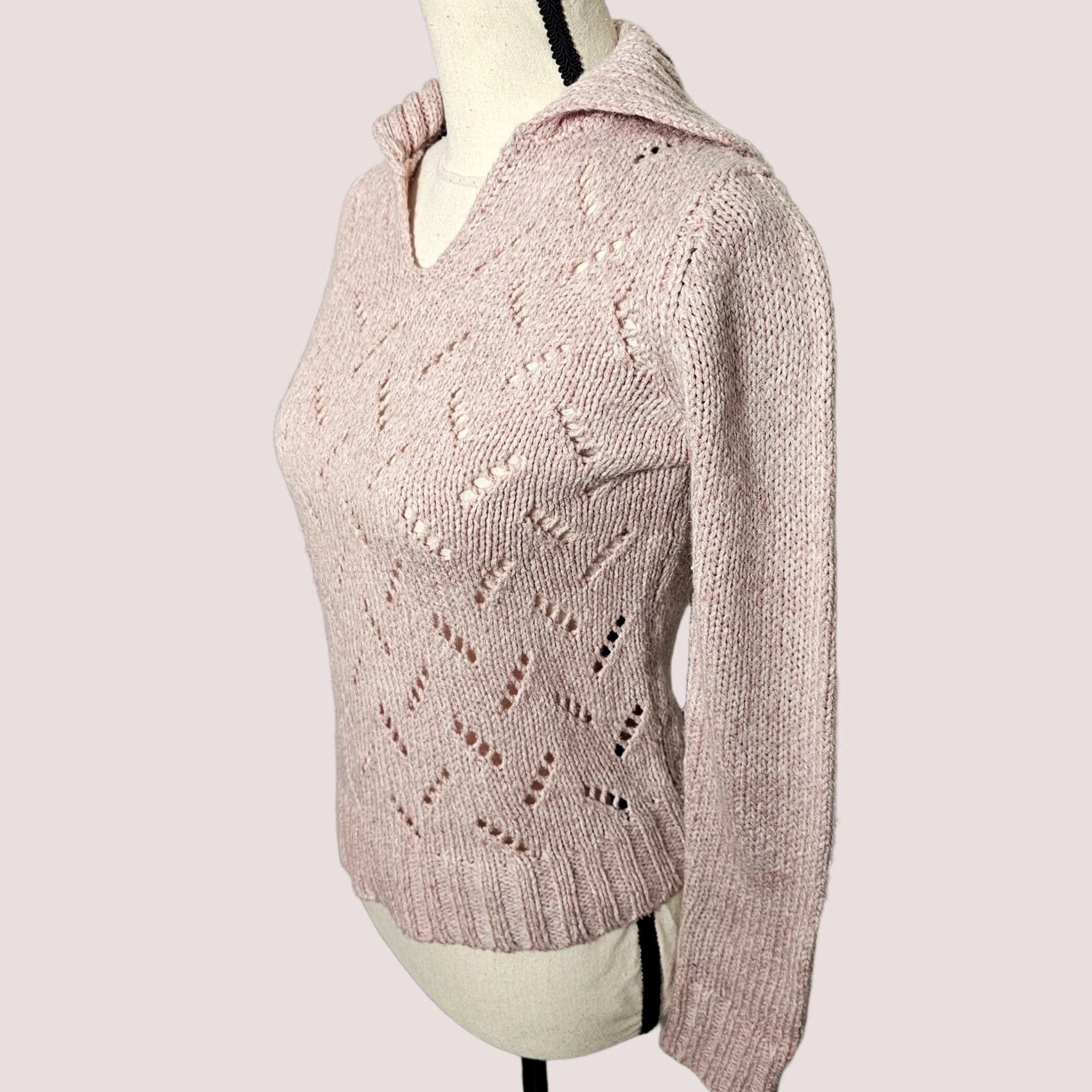 Vintage VINTAGE Bonnie and Bill Sweater Shirt Knit Open-V Neck Pink Wool Blend M Womens Size M / US 6-8 / IT 42-44 - 1 Thumbnail