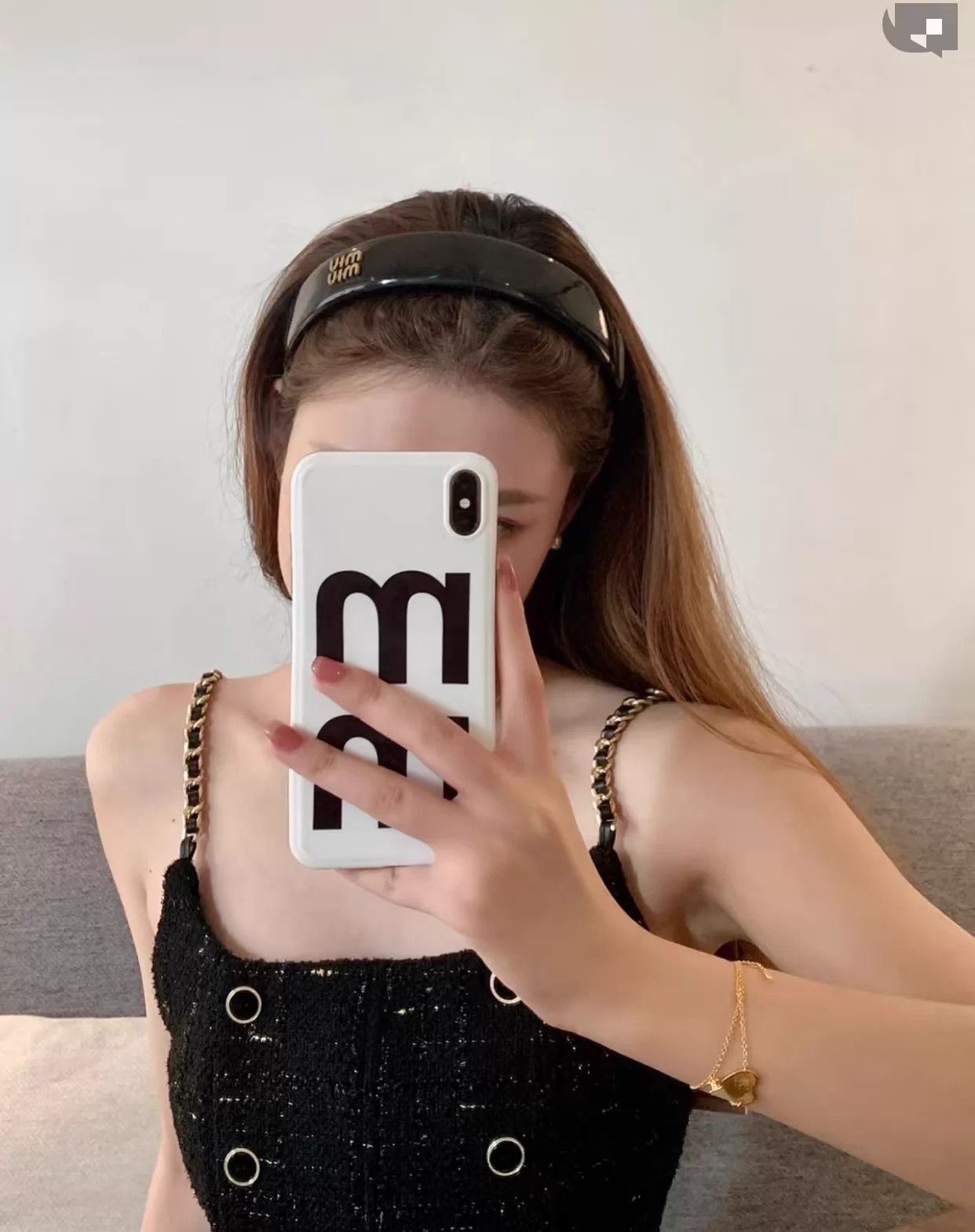 Miu Miu MIU MIU women's black thick patent gold logo headband Size ONE SIZE - 6 Thumbnail