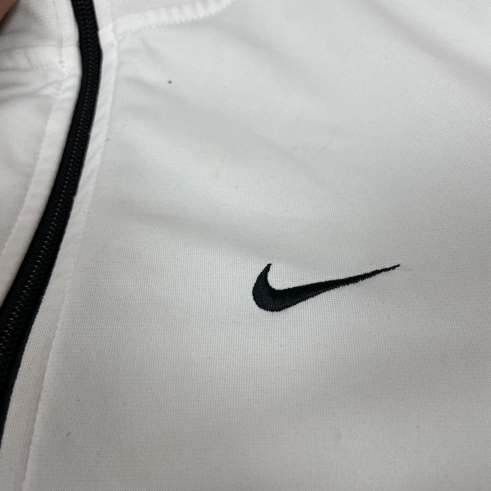Nike × Vintage Nike Women's White Long Sleeve Full Zip Track Jacket Small Size S / US 4 / IT 40 - 2 Thumbnail