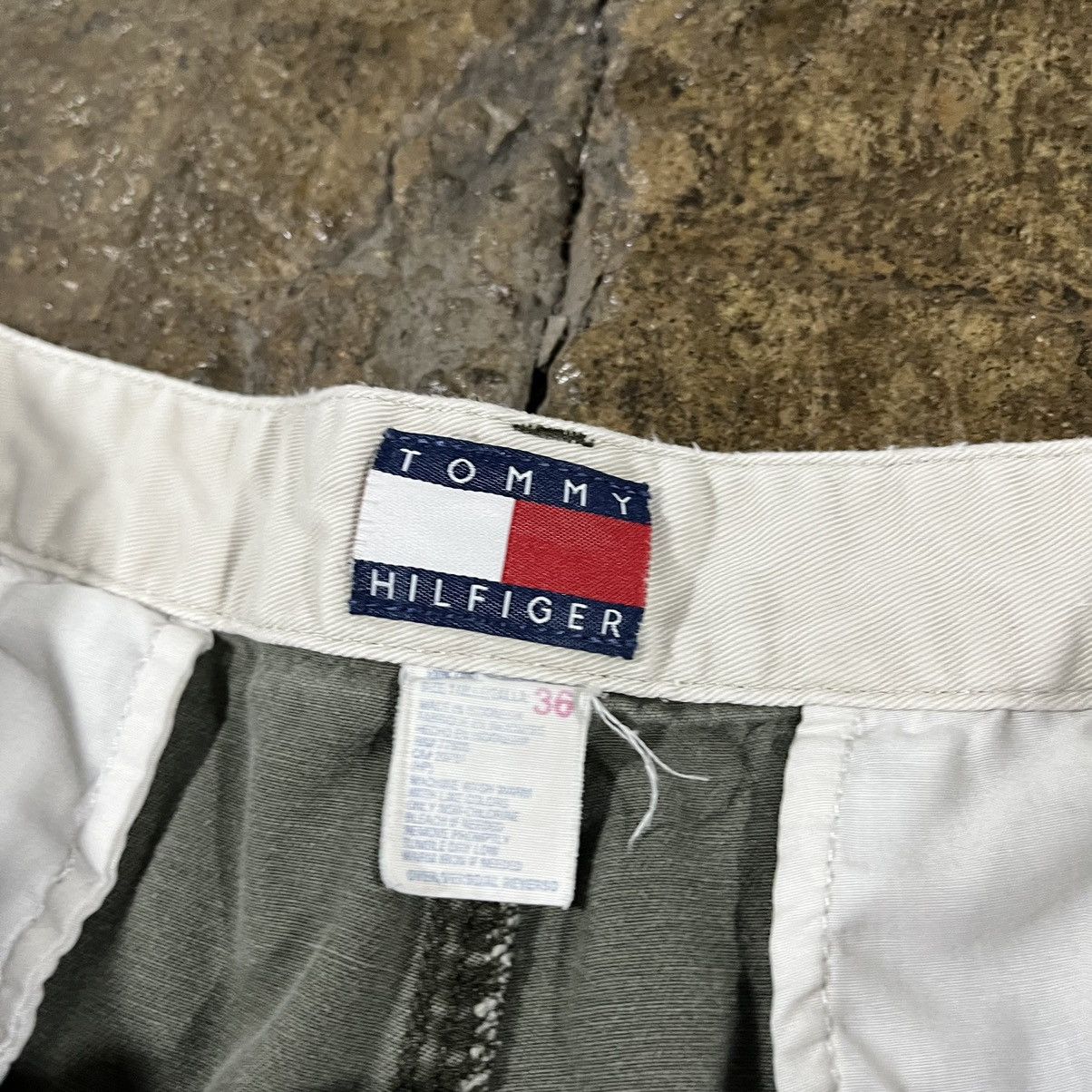 Tommy Hilfiger × Vintage Tommy Hilfiger Vintage Y2K Cargo Shorts Utility Skater Size US 36 / EU 52 - 6 Thumbnail