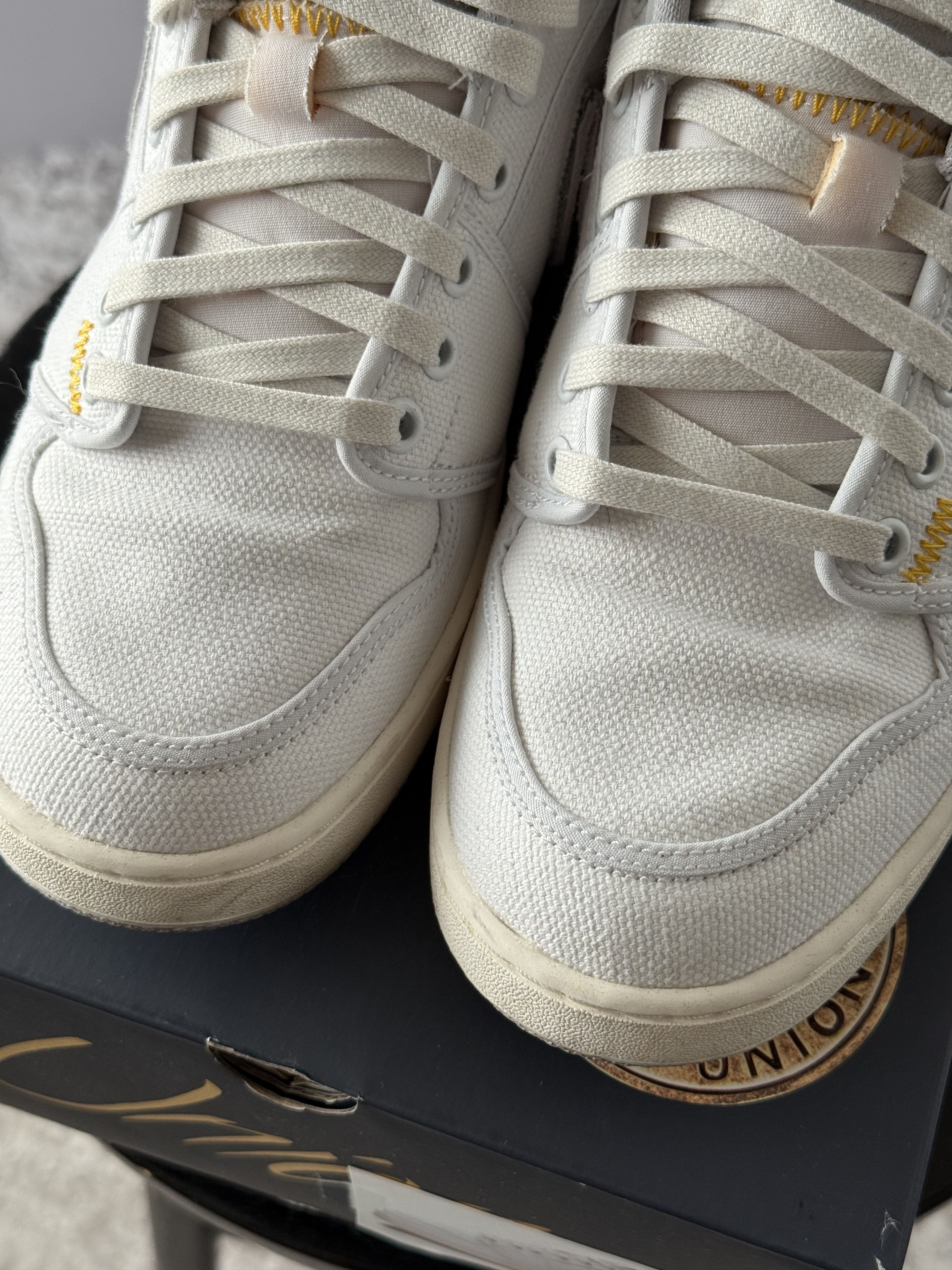 Nike *USED* Nike Air Jordan 1 Low AJKO Union size 9 Size US 9 / EU 42 - 5 Thumbnail