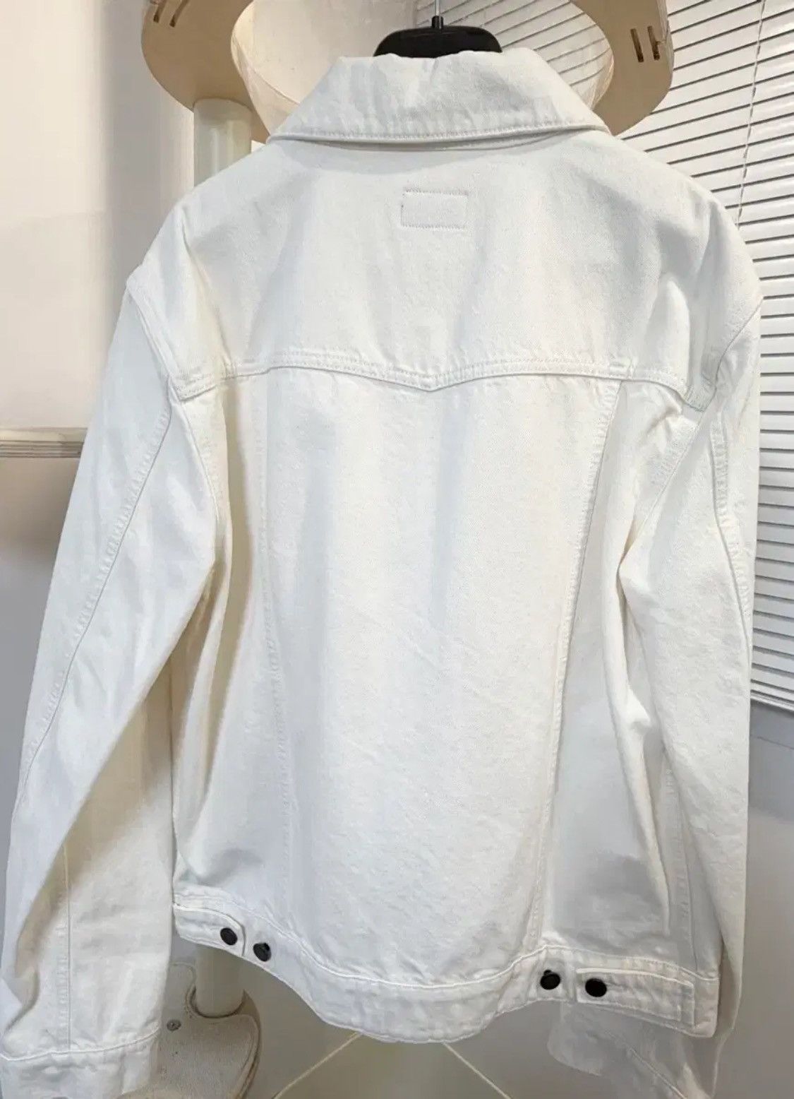 Saint Laurent Paris Saint Laurent Denim Trucker Jacket Ecru Size US M / EU 48-50 / 2 - 2 Thumbnail