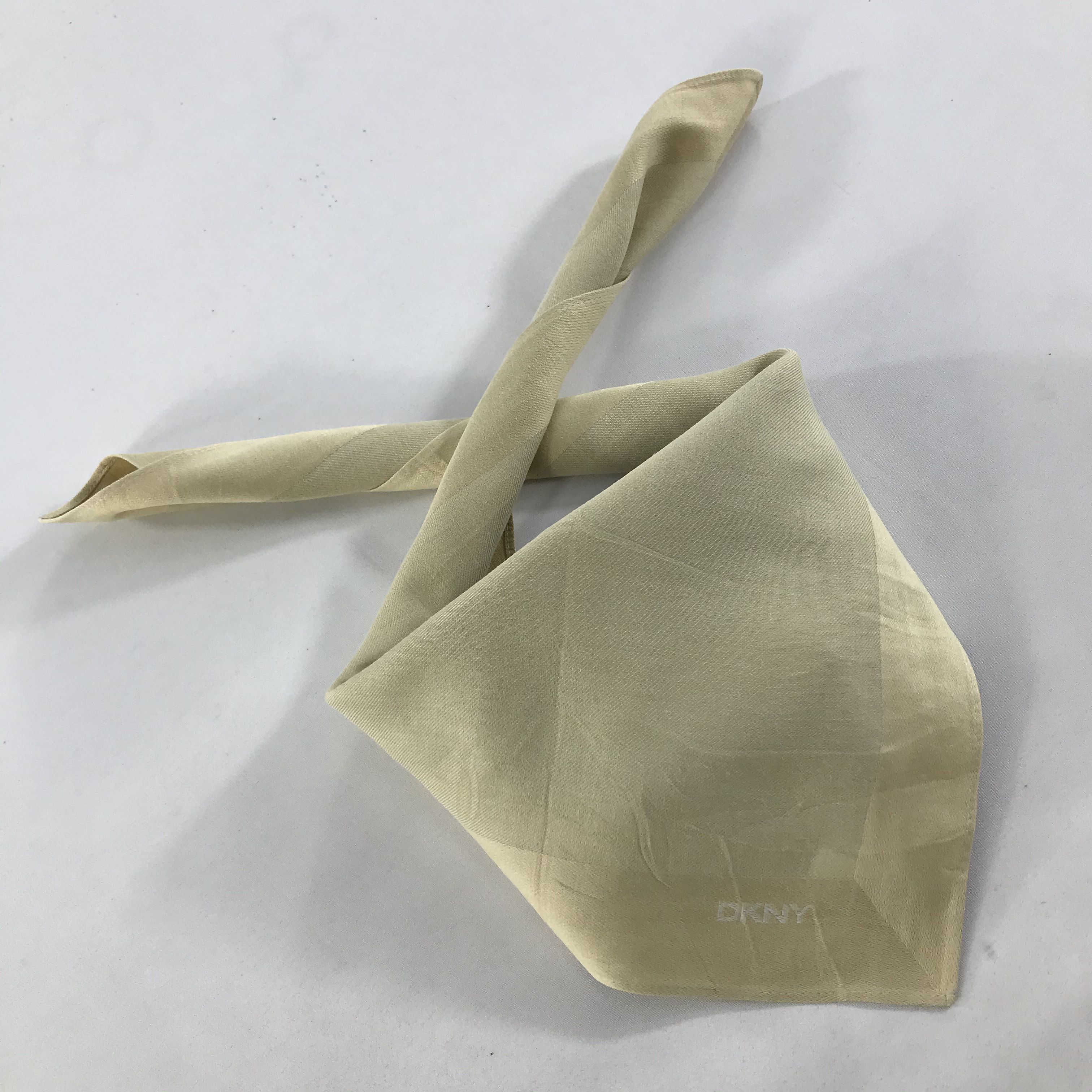 DKNY × Vintage DKNY Bandana / Handkerchief / Neckerchief - S1493 Size ONE SIZE - 4 Thumbnail