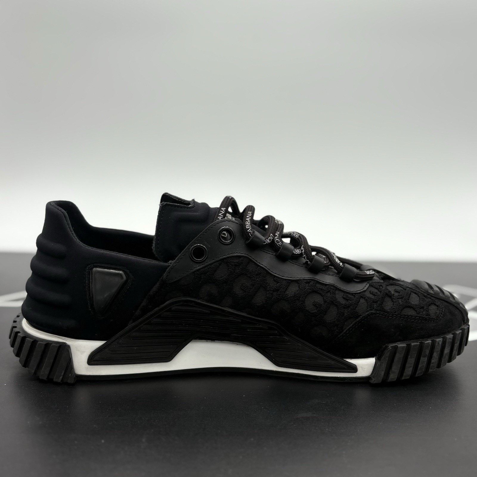 Dolce & Gabbana Dolce & Gabbana NS1 Low Top ' Black White ' | GREAT COND! Size US 11 / EU 44 - 10 Thumbnail
