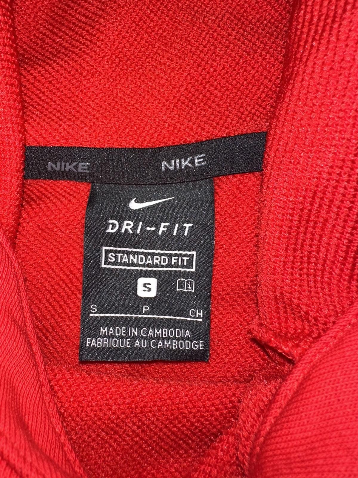 Nike Nike Dri-FIT Pullover Training Red Hoodie Size US S / EU 44-46 / 1 - 6 Thumbnail