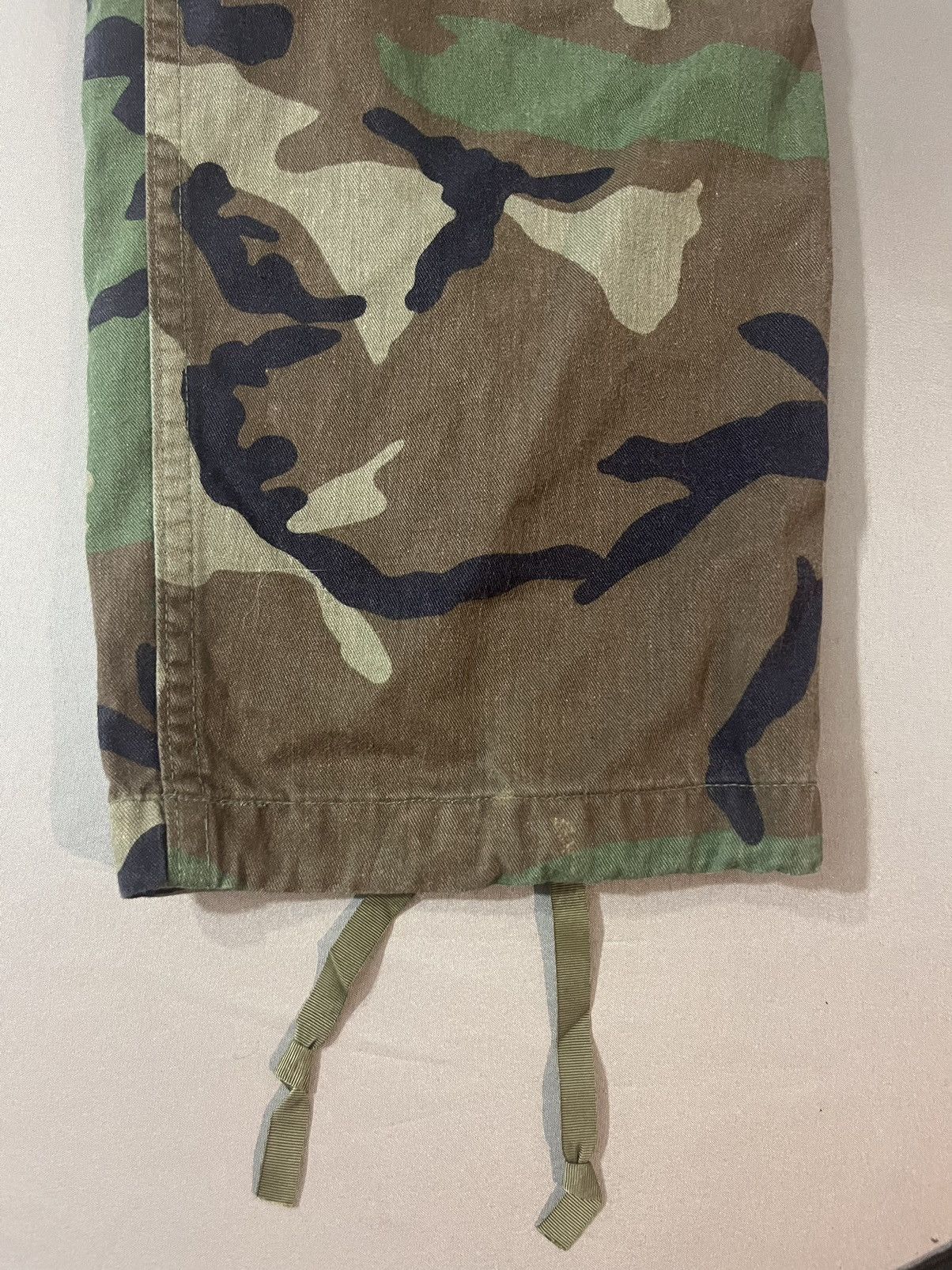 Vintage 1990s U.S. Army Camo Cargo Pants Size US 30 / EU 46 - 3 Thumbnail