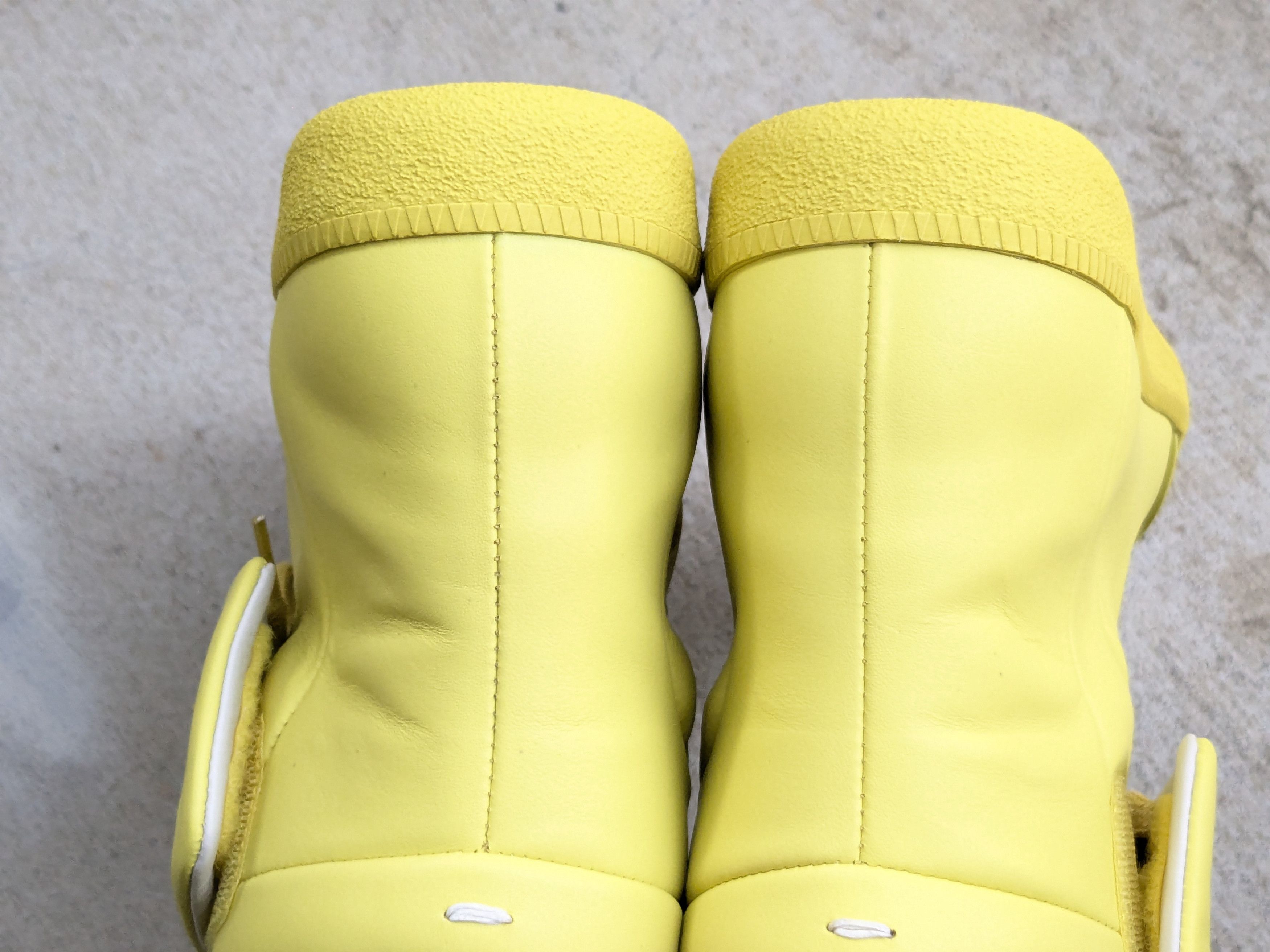 Maison Margiela Maison Margiela Future Neon Yellow 10 43 High Tops Leather Size US 10 / EU 43 - 16 Thumbnail